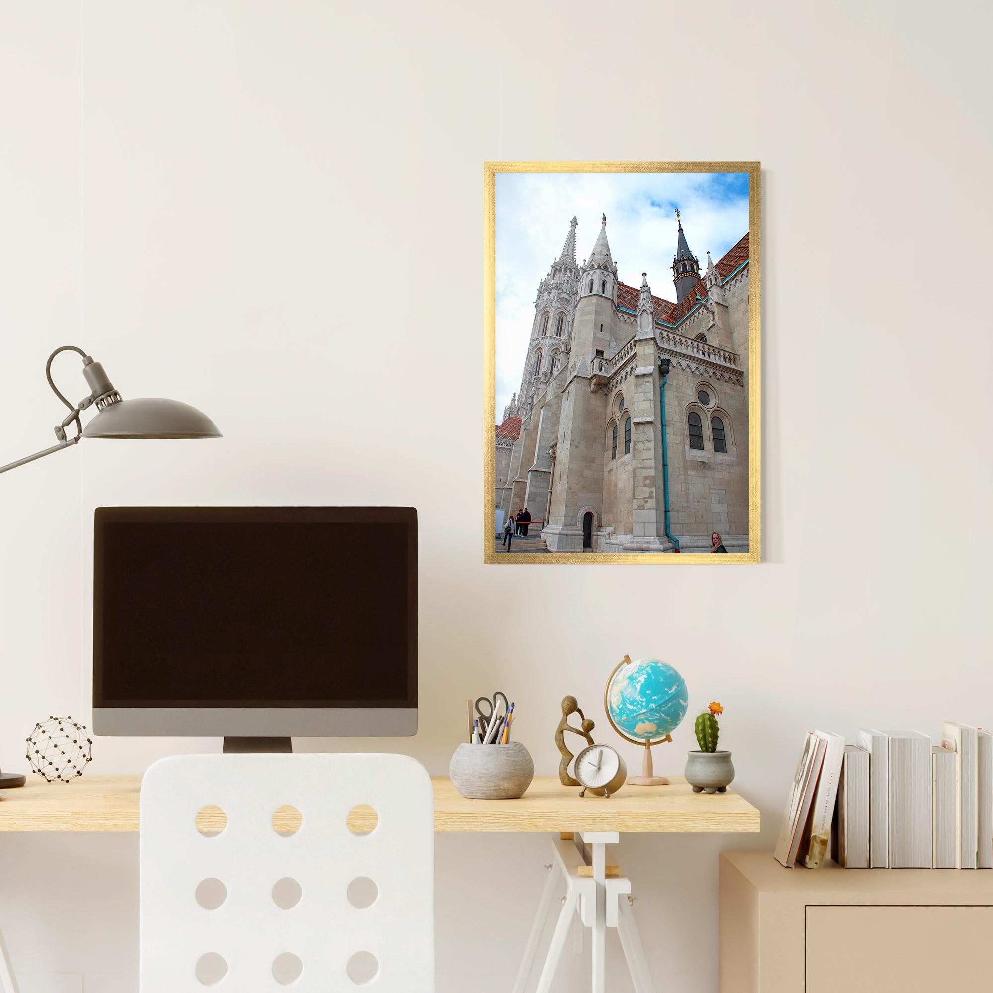 Рамкиран постер Old Building mockup 6