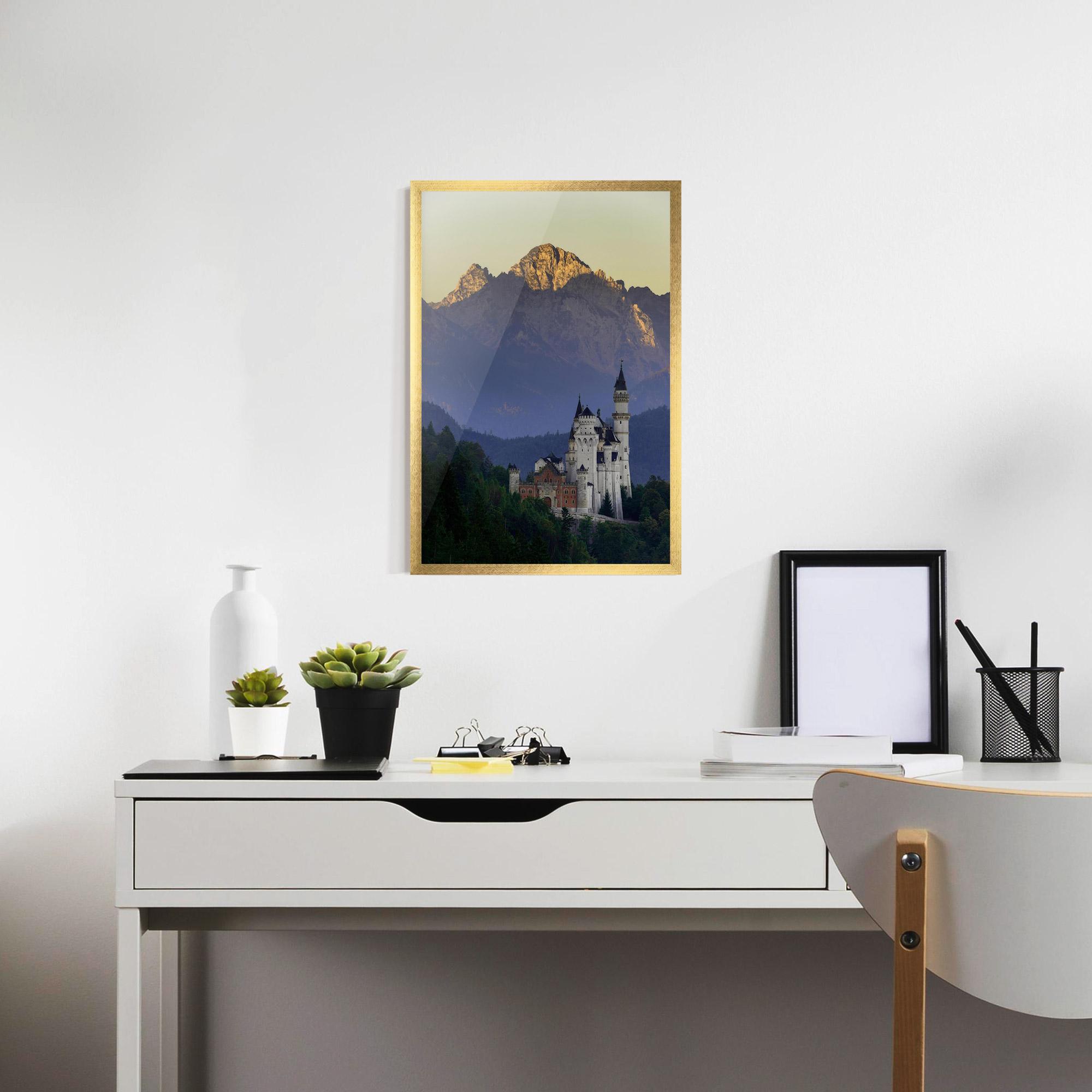 Рамкиран постер Neuschwanstein Castle mockup 7