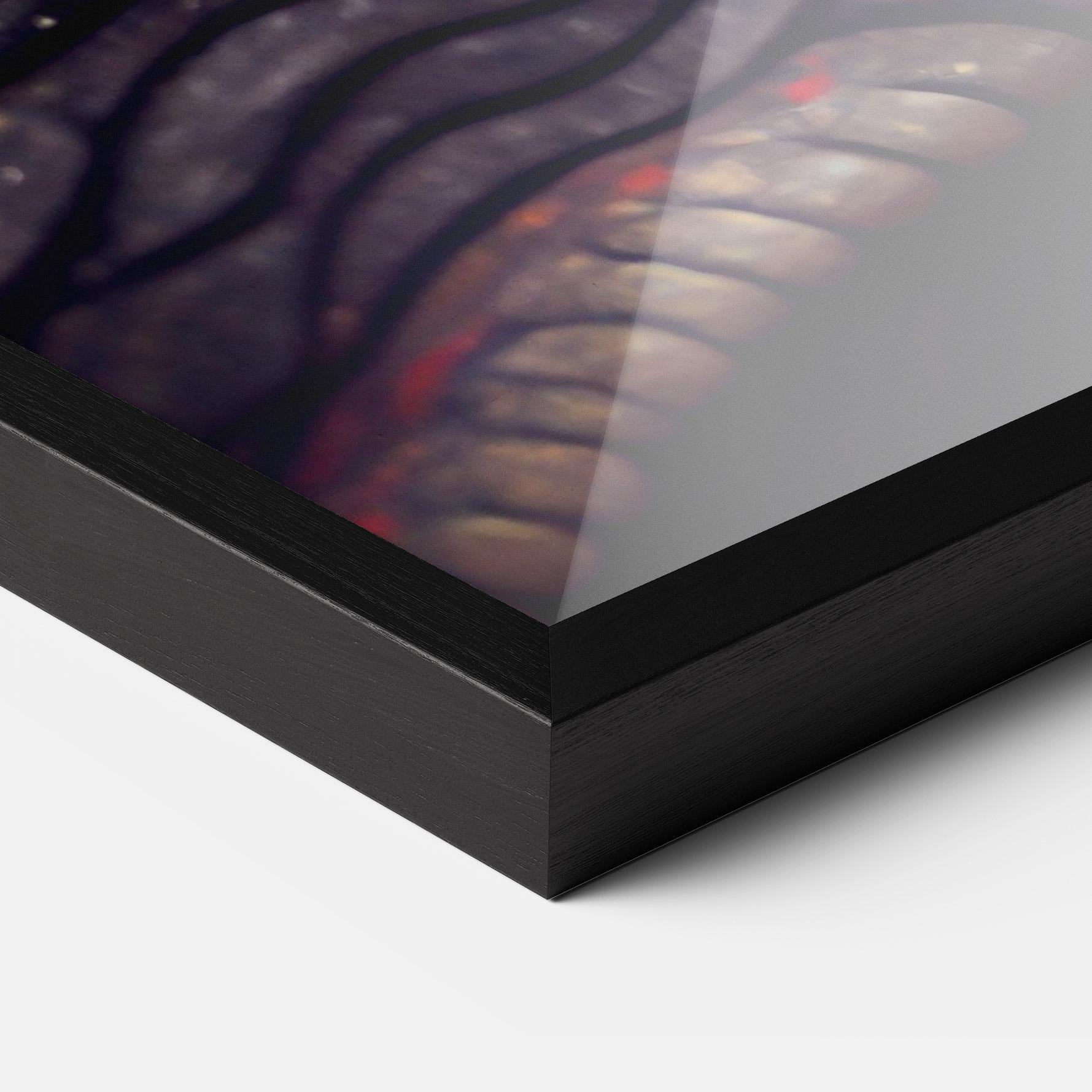 Рамкиран постер Close Up Red Eye Dragon mockup 3