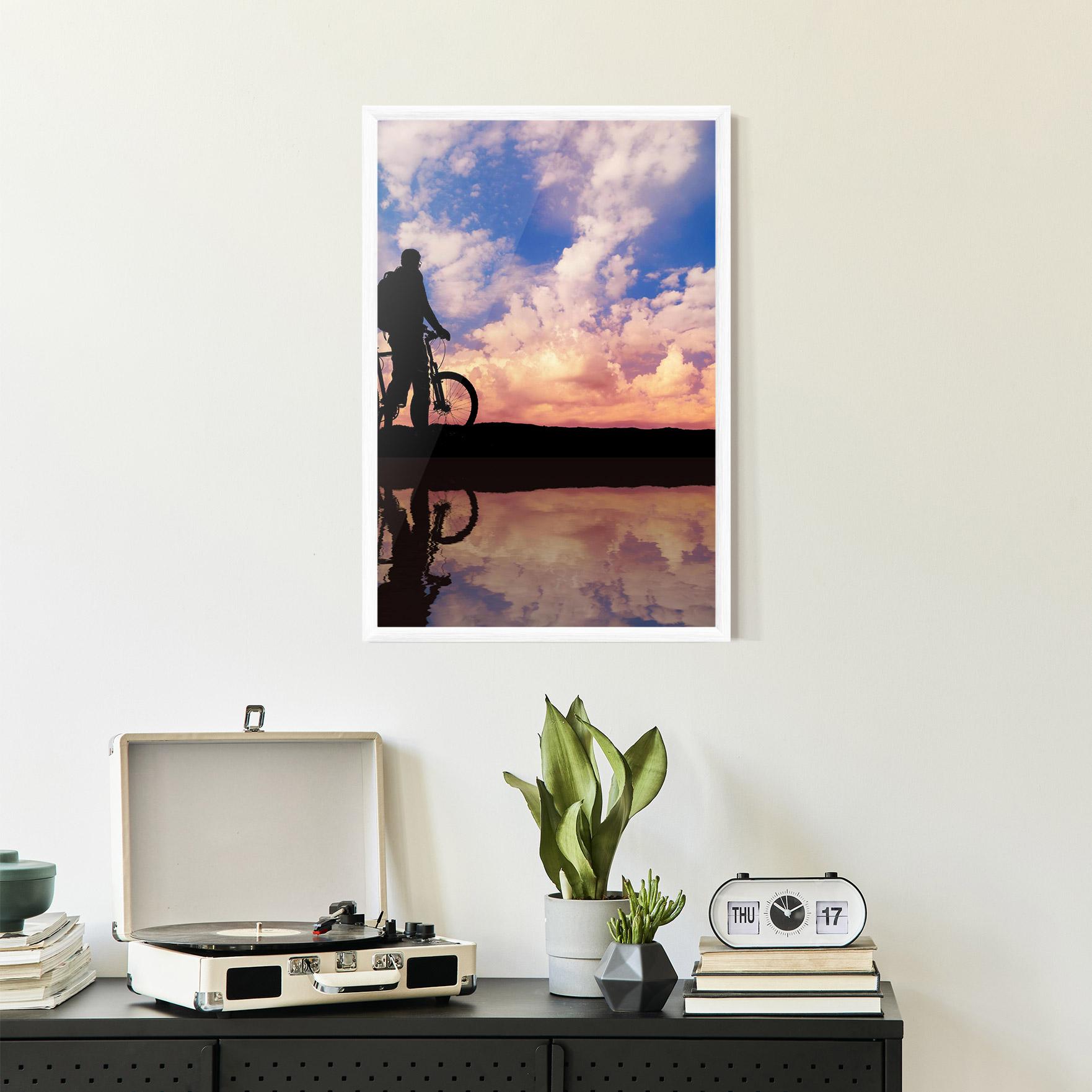 Рамкиран постер Bike Sunset mockup 2
