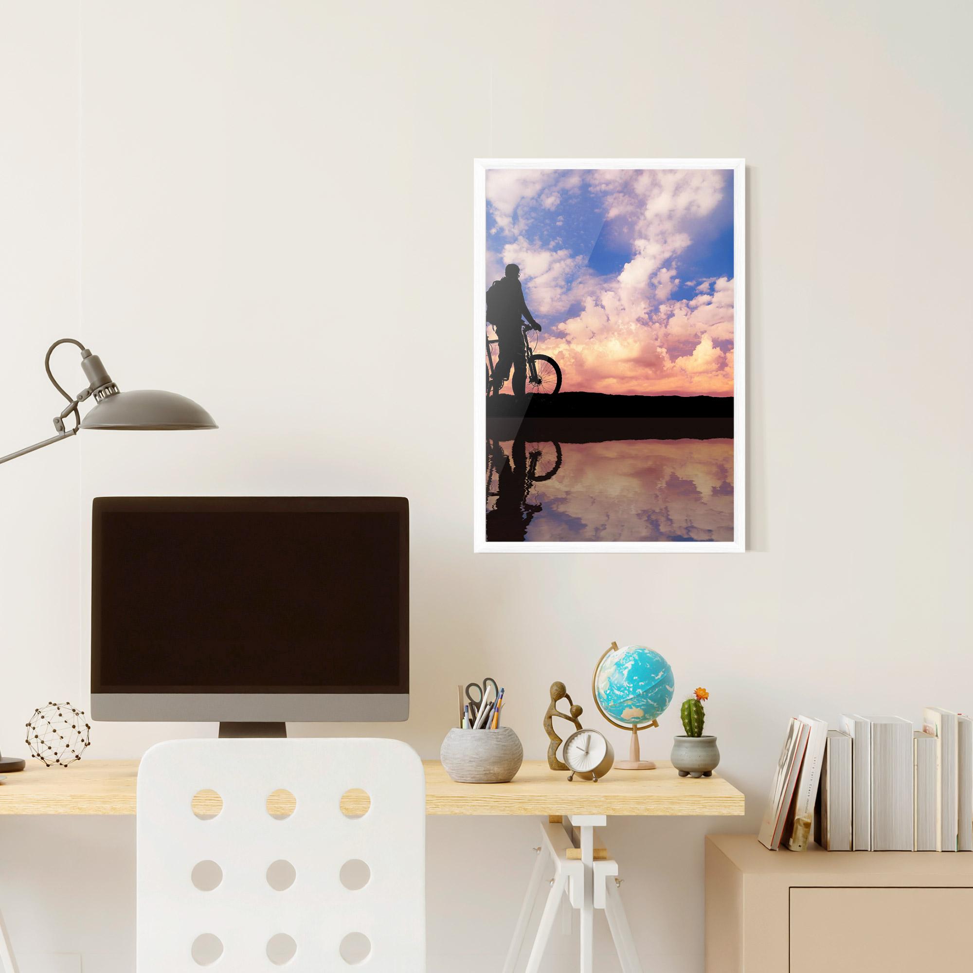 Рамкиран постер Bike Sunset mockup 6