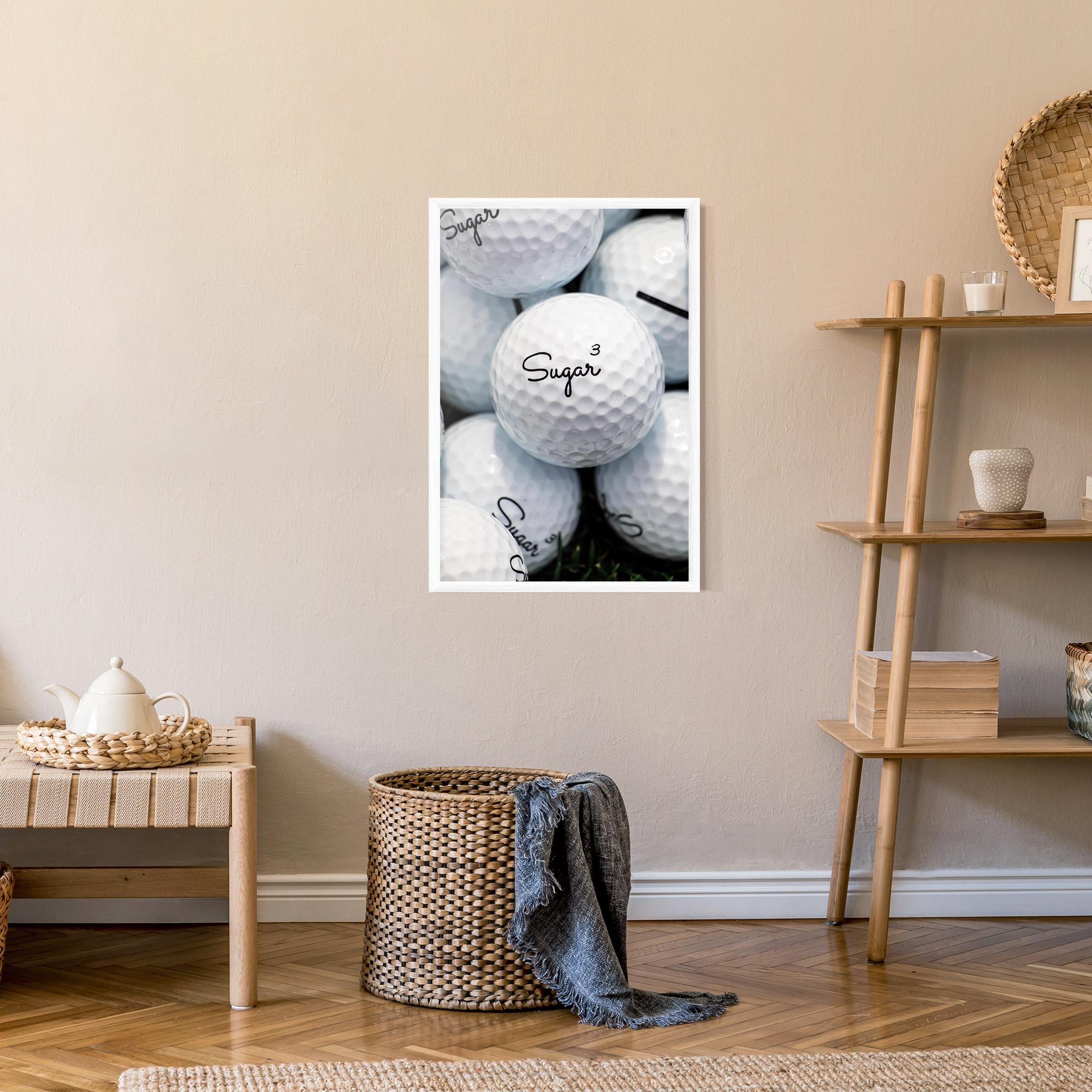 Рамкиран постер Sugar Ball Close Up mockup 9