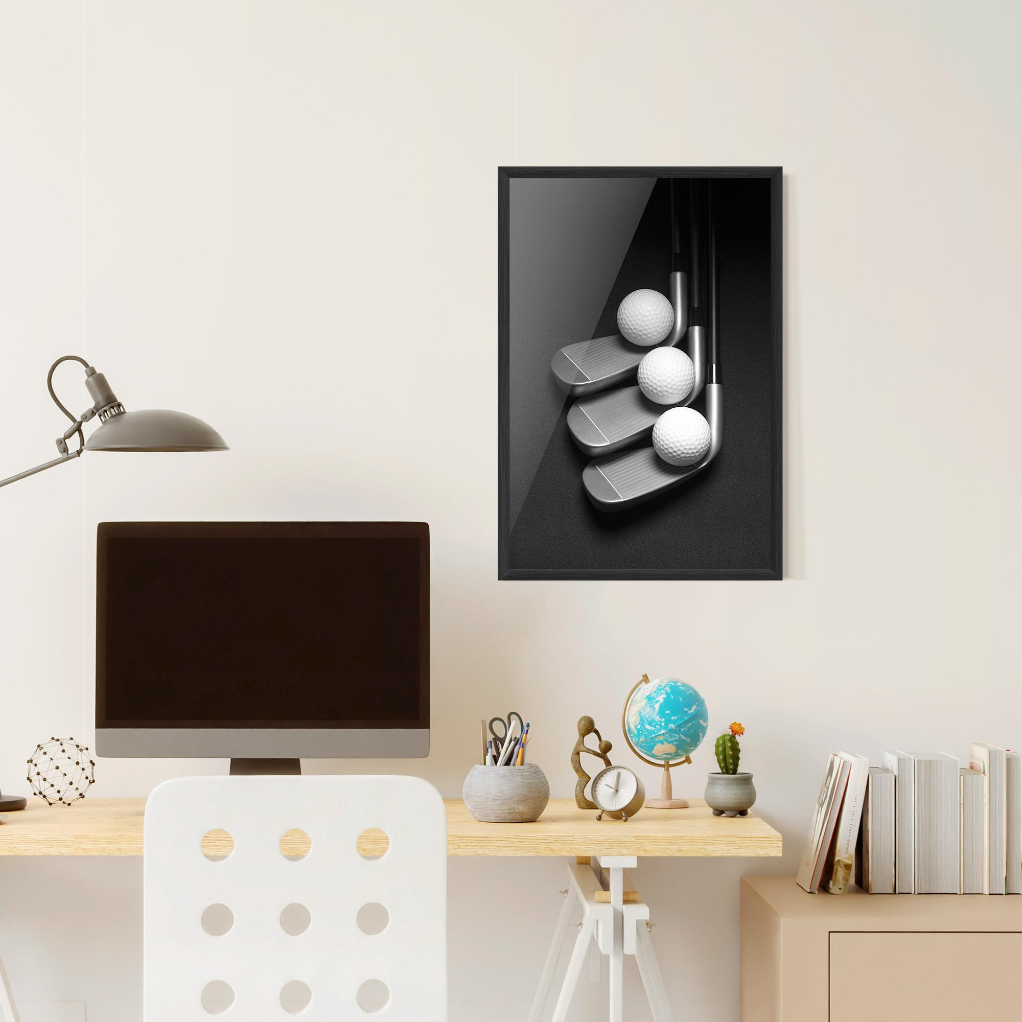 Рамкиран постер 3 Golf Balls mockup 6