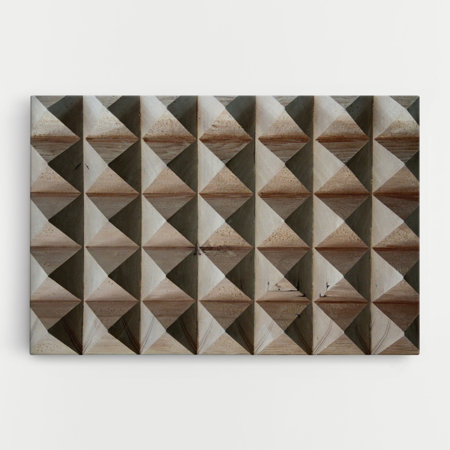 Cream Pyramid mockup 0