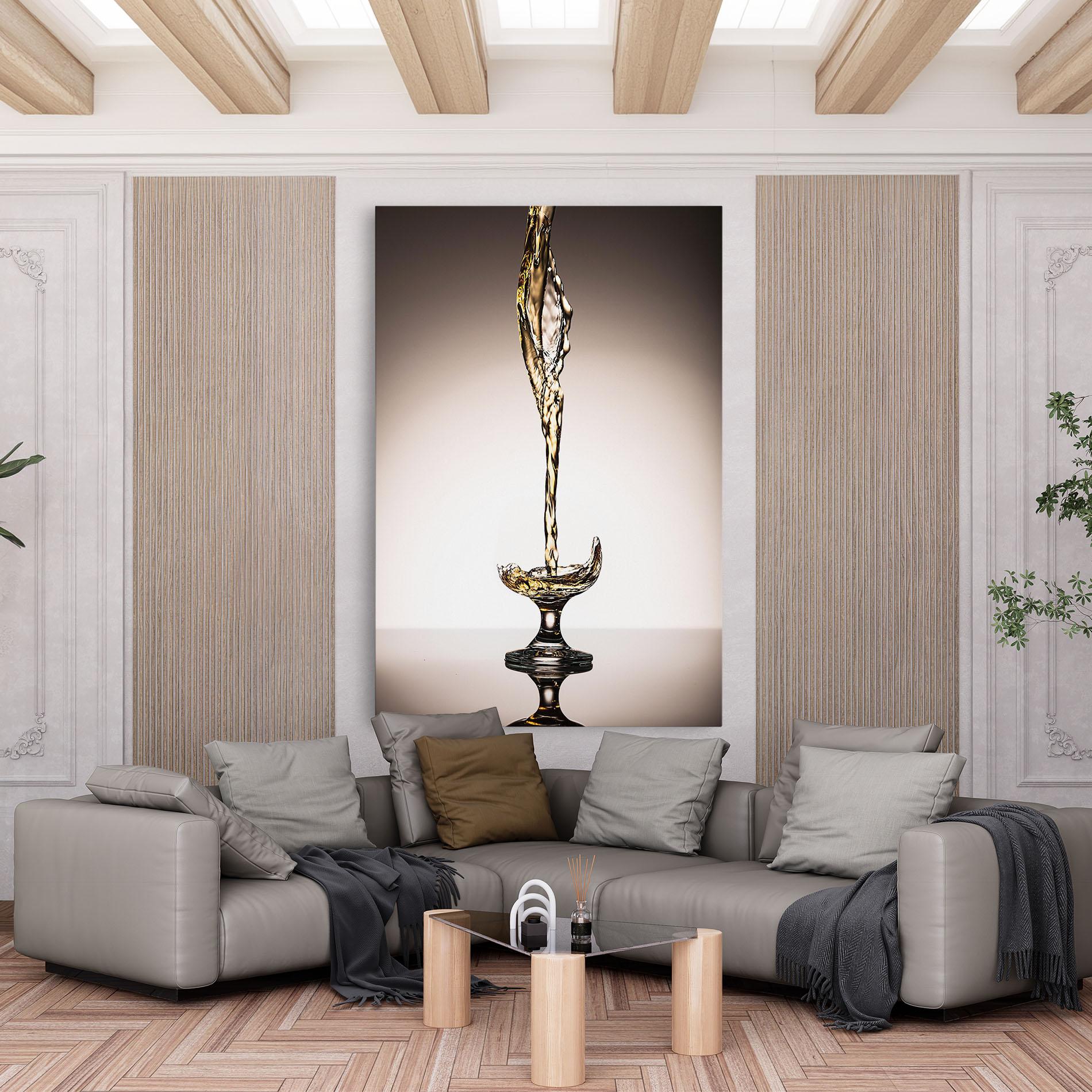 Картина на платно White Wine Splash mockup 6