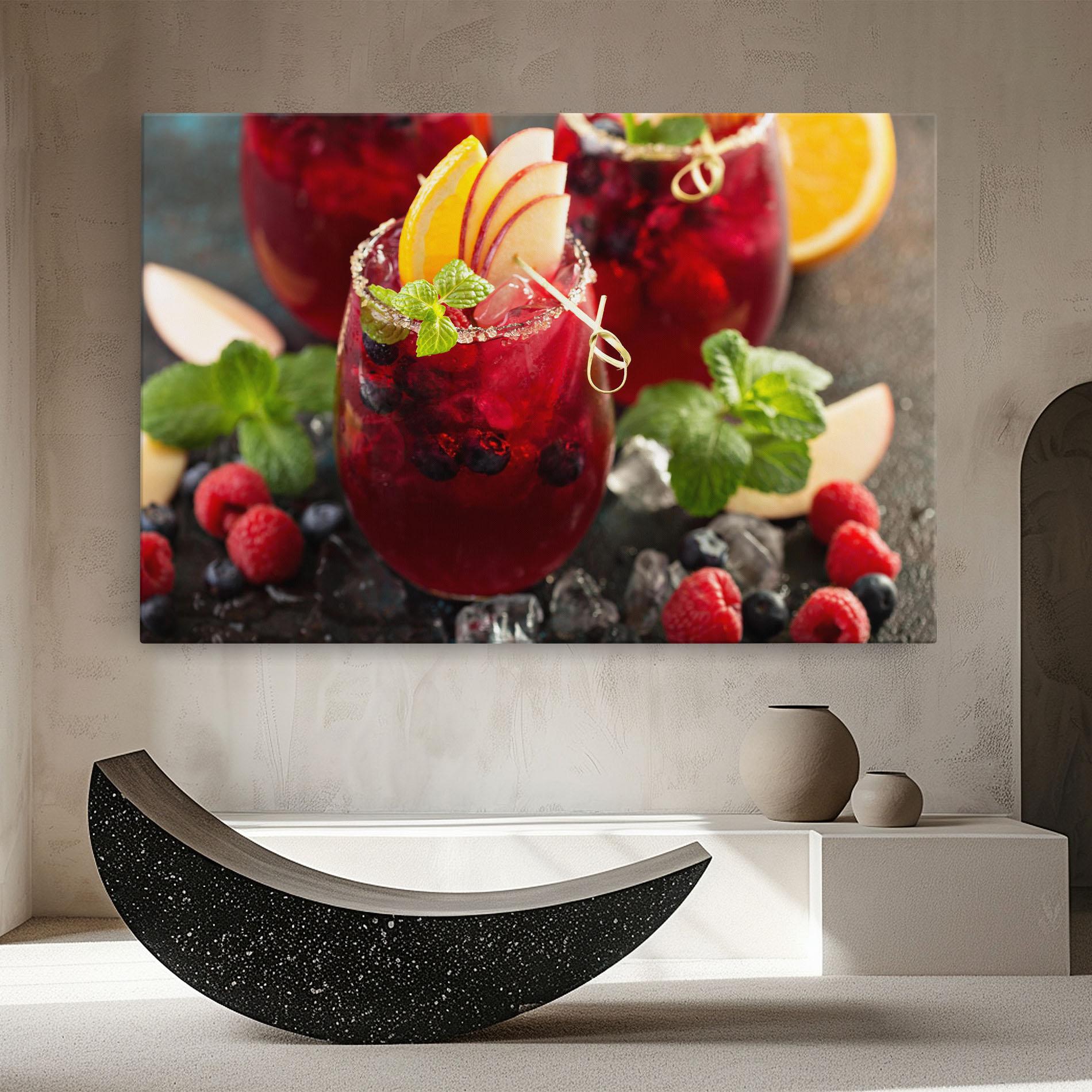 Картина на платно Berry Drink mockup 8