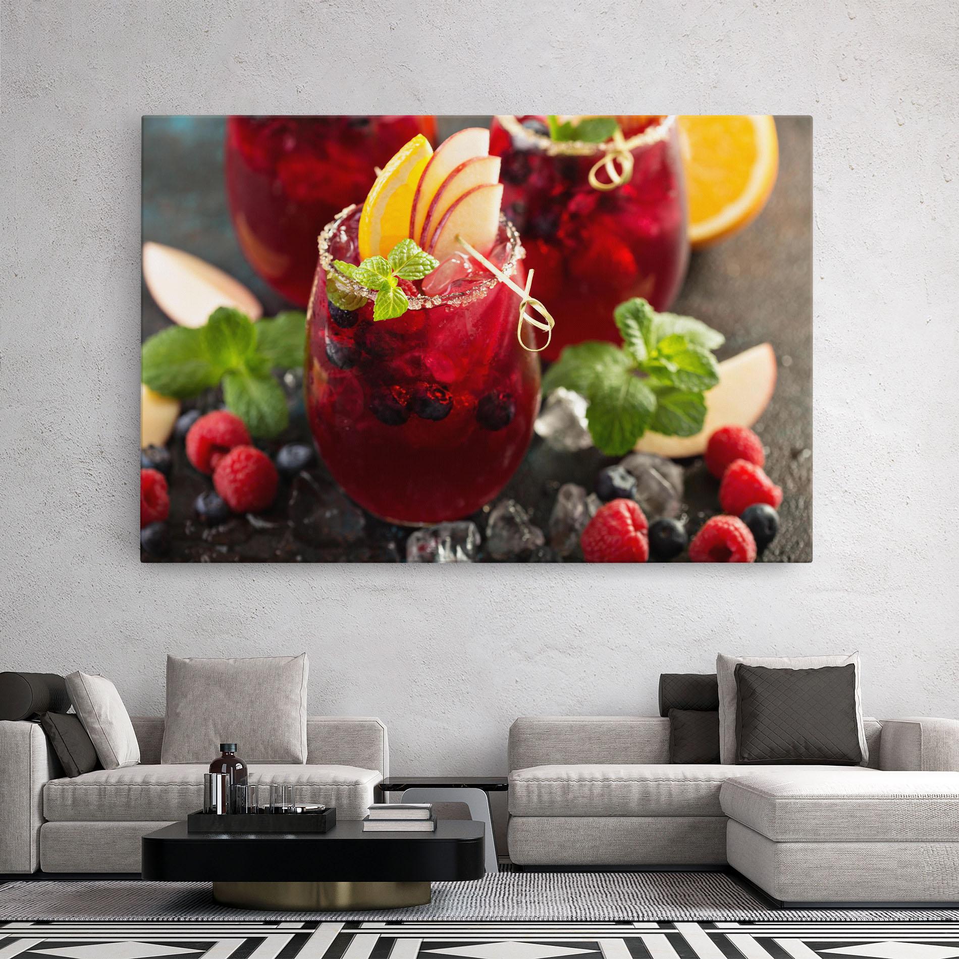 Картина на платно Berry Drink mockup 2