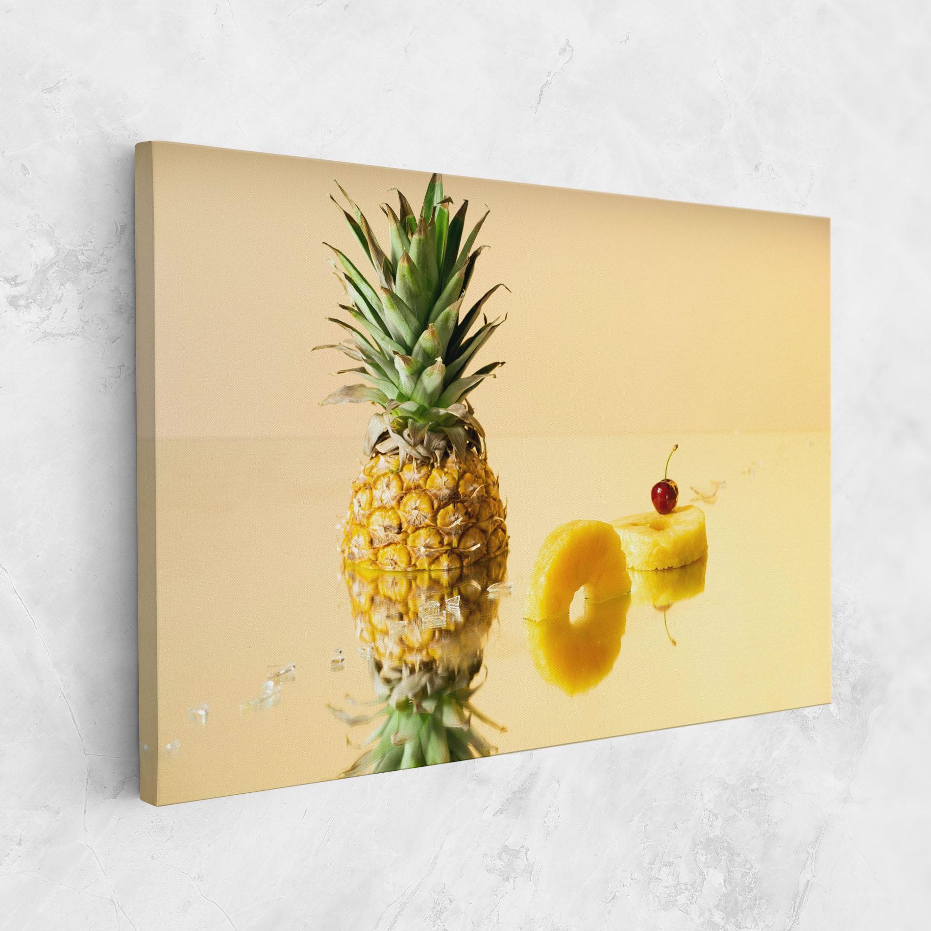Картина на платно Cut Pineapple mockup 1