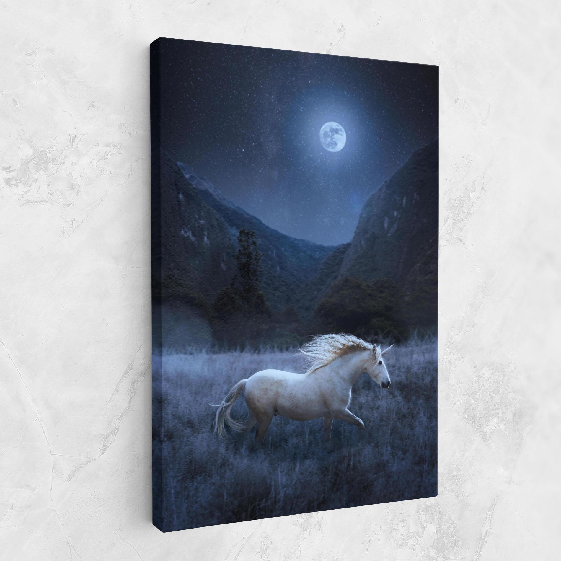 Картина на платно Blue Moon Unicorn mockup 1