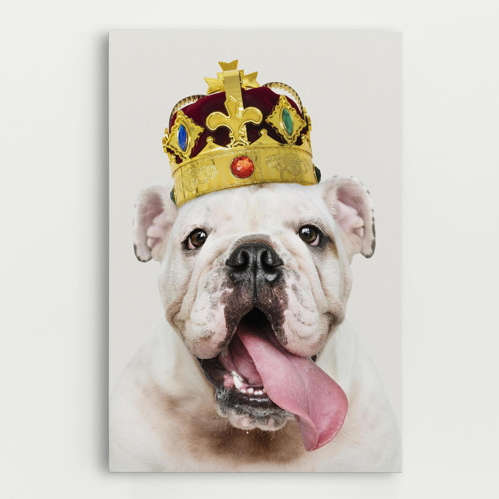 Картина на платно Bulldog Wearing Crown mockup 0