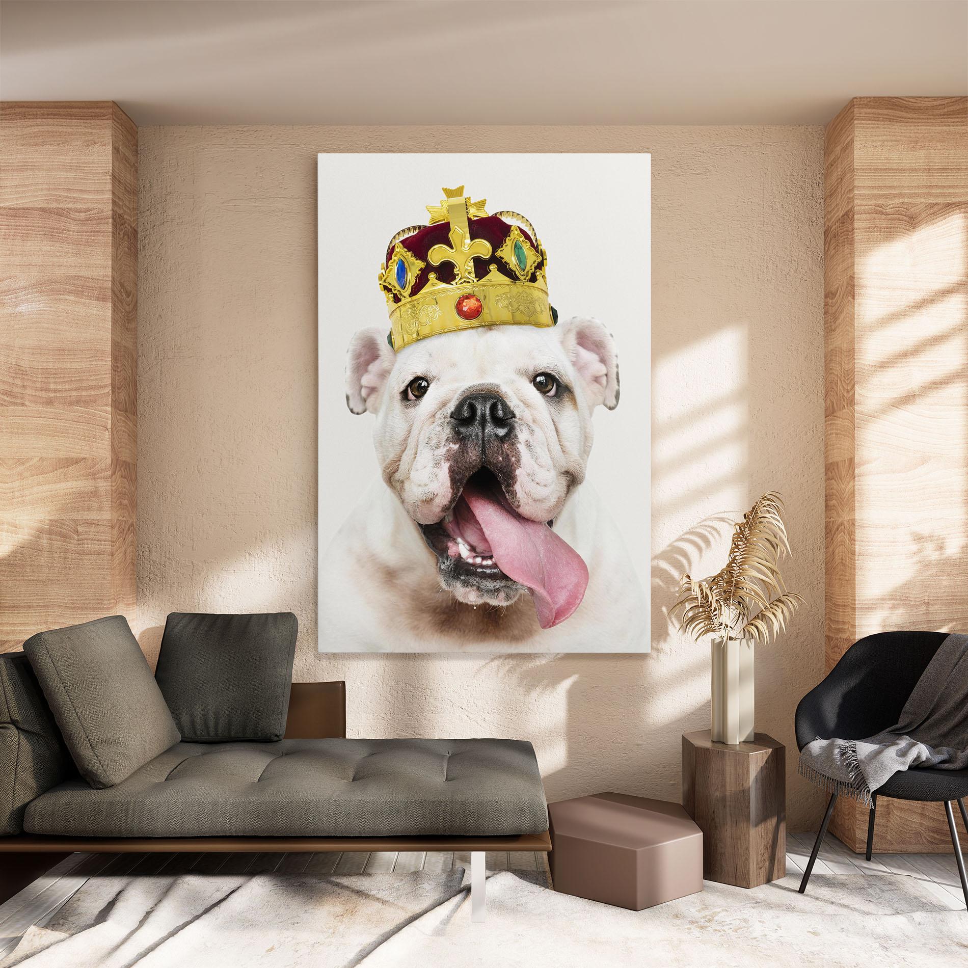 Картина на платно Bulldog Wearing Crown mockup 8