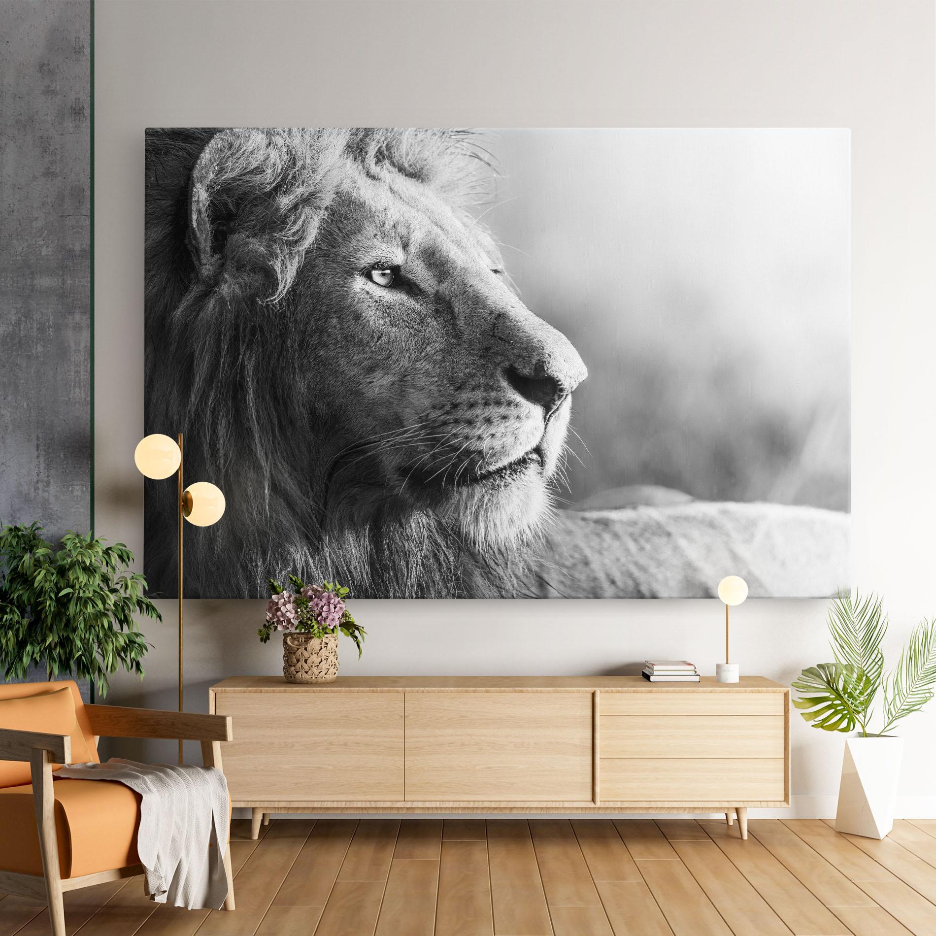 Картина на платно Grey Lion Head mockup 9