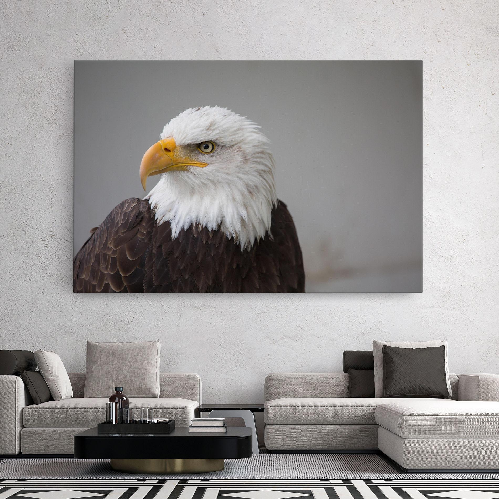 Картина на платно Beautiful Eagle mockup 2