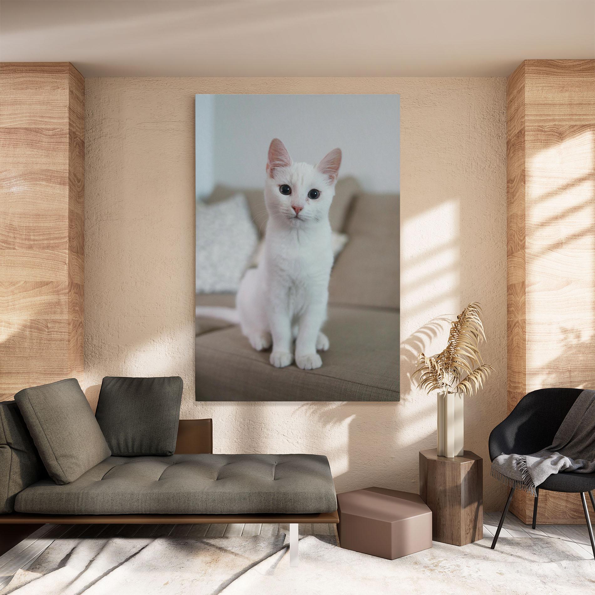 Картина на платно Beautiful White Cat mockup 8