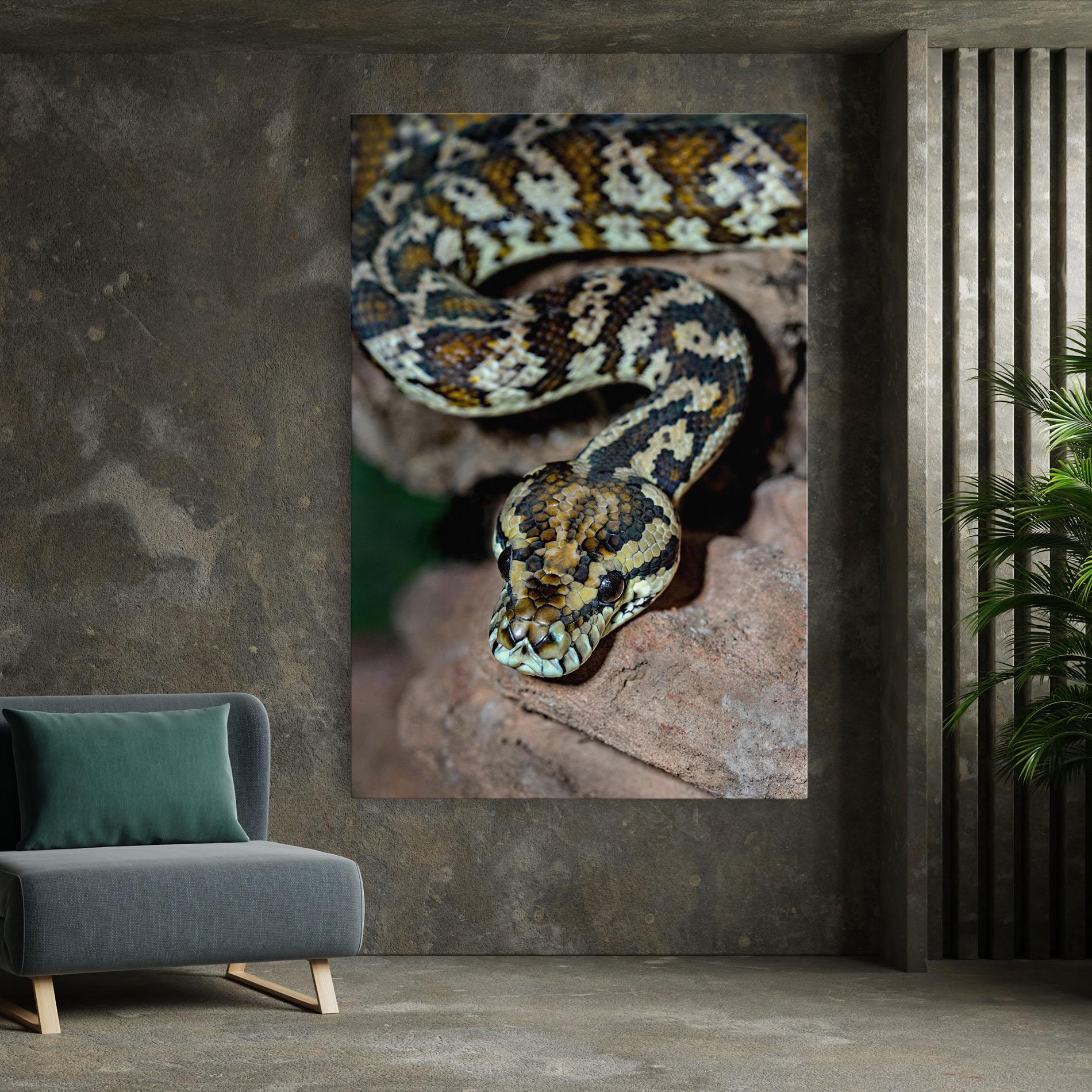 Картина на платно King Snake mockup 7