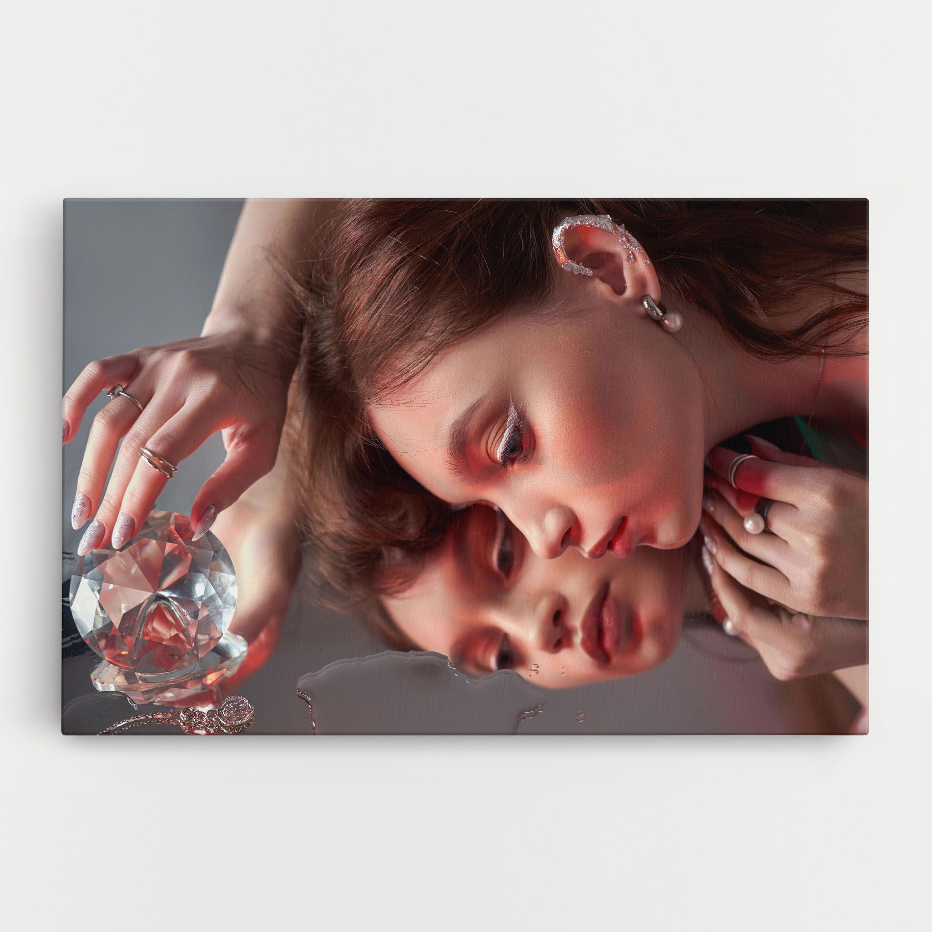 Big Diamond Hand mockup 0