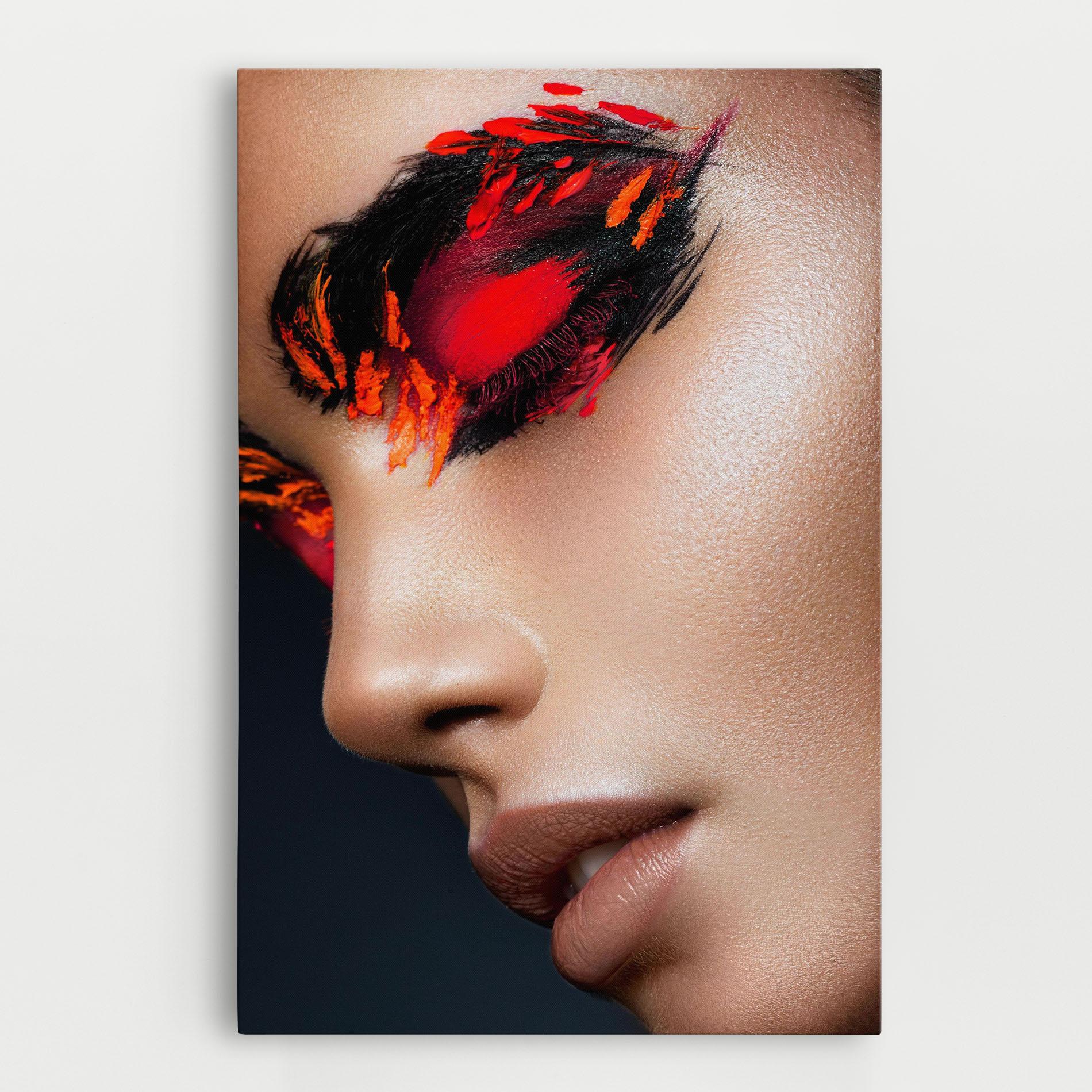 Картина на платно Fire Make Up mockup 0