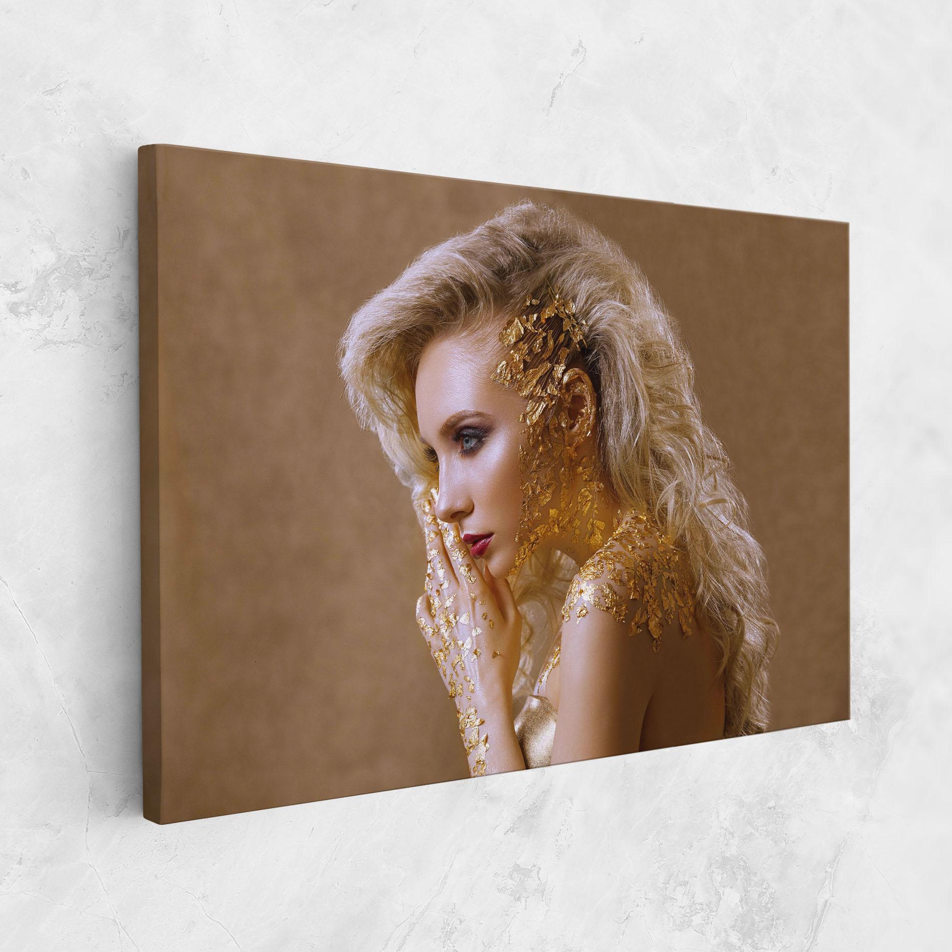 Картина на платно Gold Paper Makeup mockup 1