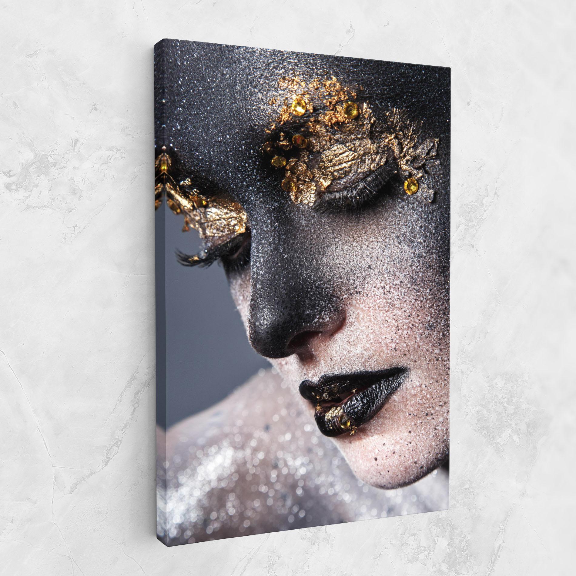 Картина на платно Beautiful Gold Artistic Makeup mockup 1