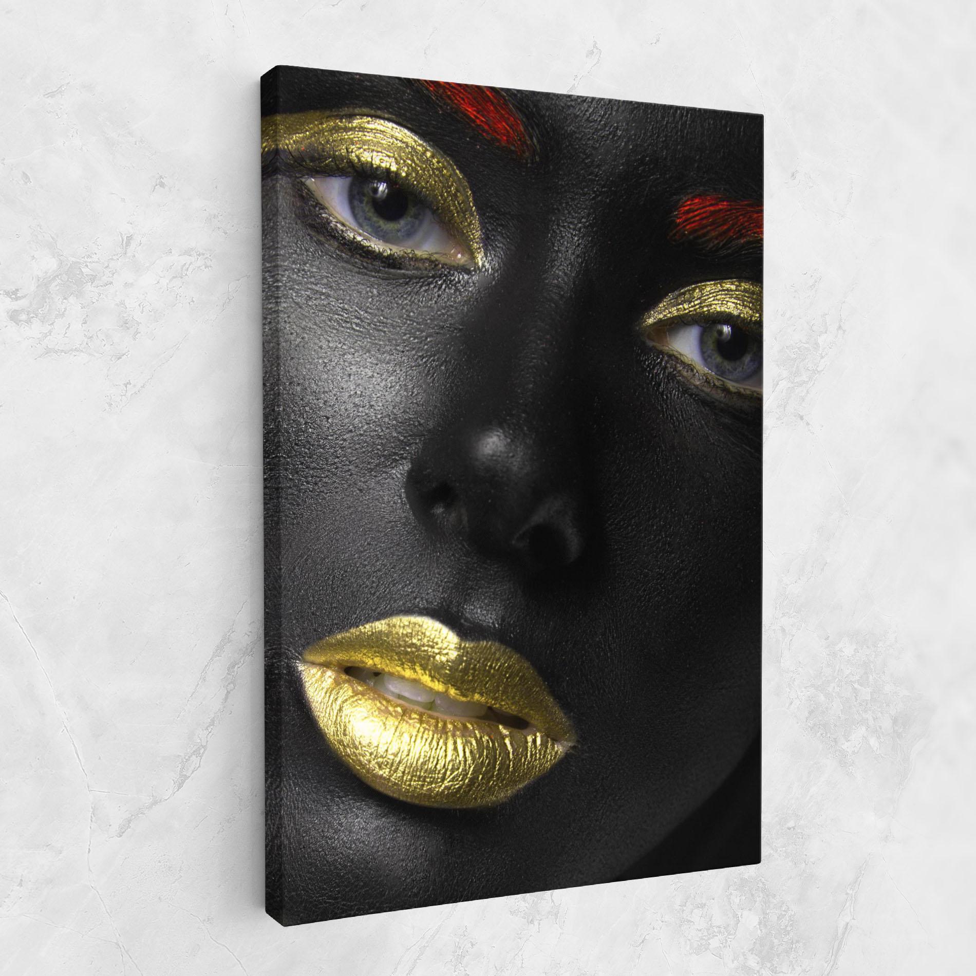 Картина на платно Gold Make Up And Lips mockup 1