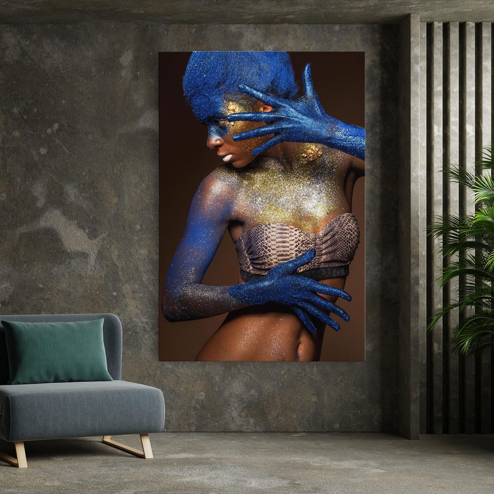 Картина на платно Blue Hair Make Up mockup 7