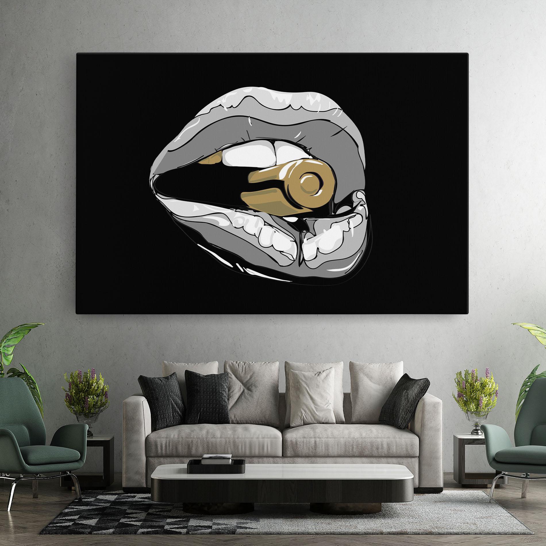Картина на платно Grey Bullet Lips mockup 7