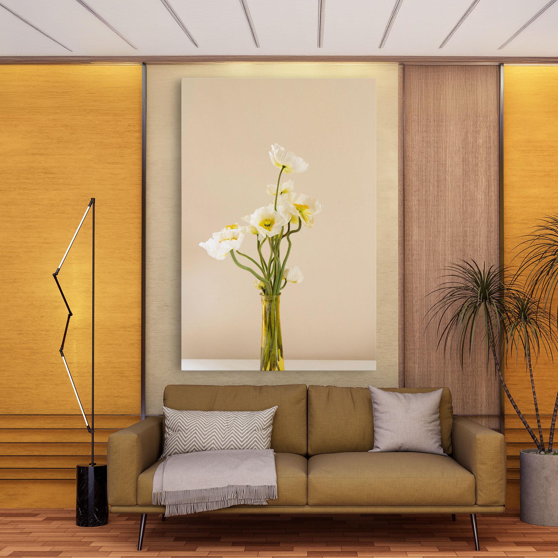 Картина на платно Pretty Vase mockup 9