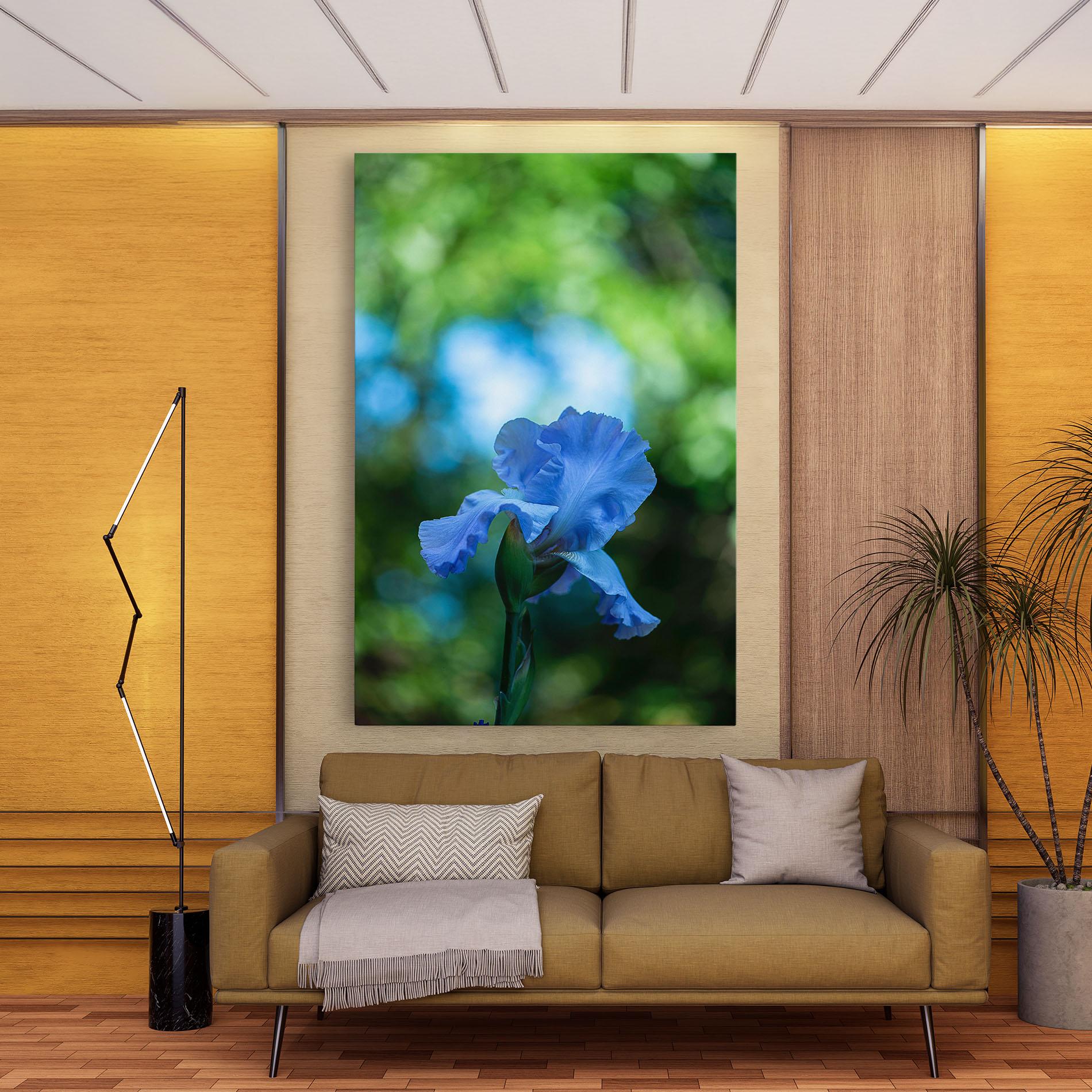 Картина на платно Blue Iris In The Garden mockup 9