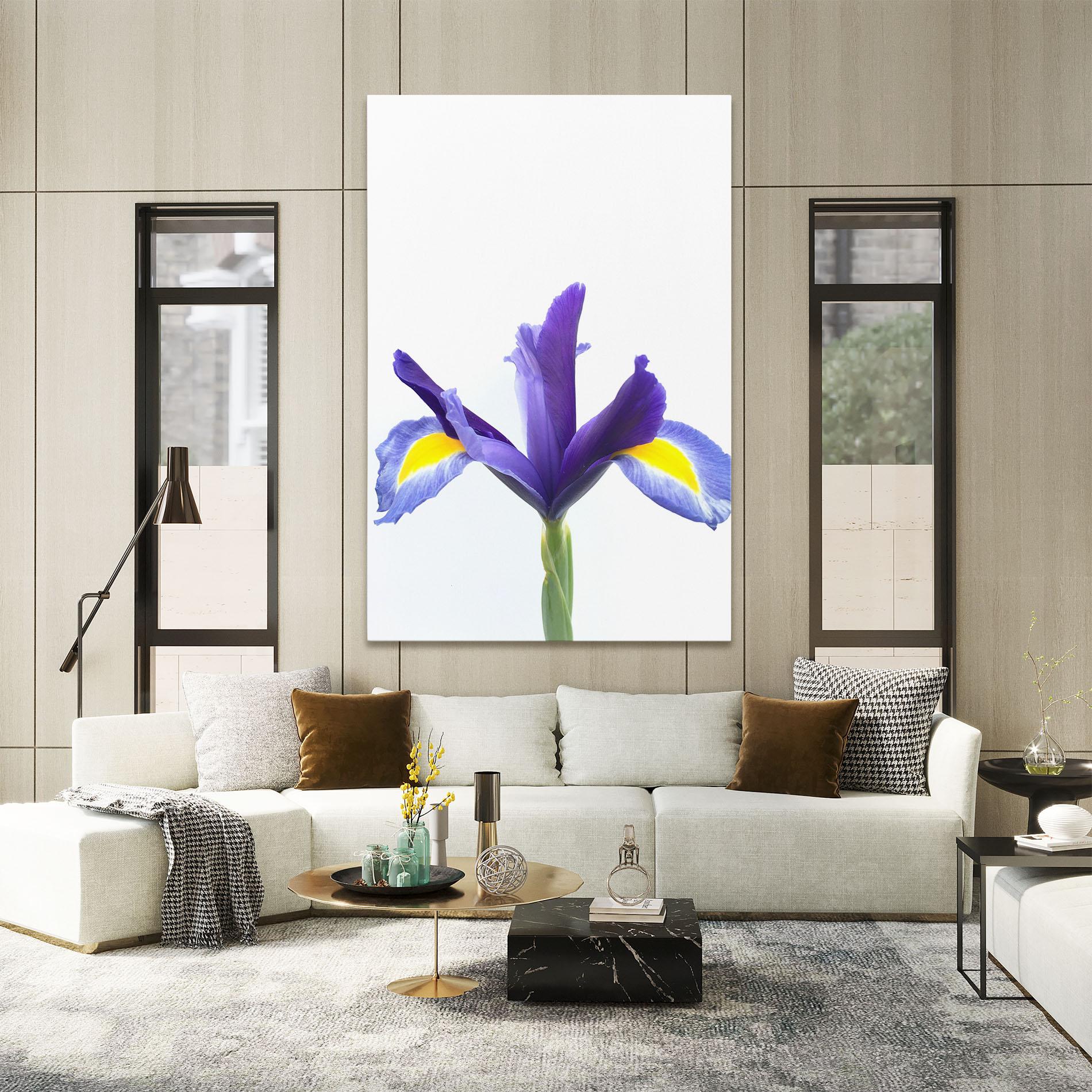 Картина на платно Yellow Color Iris mockup 2