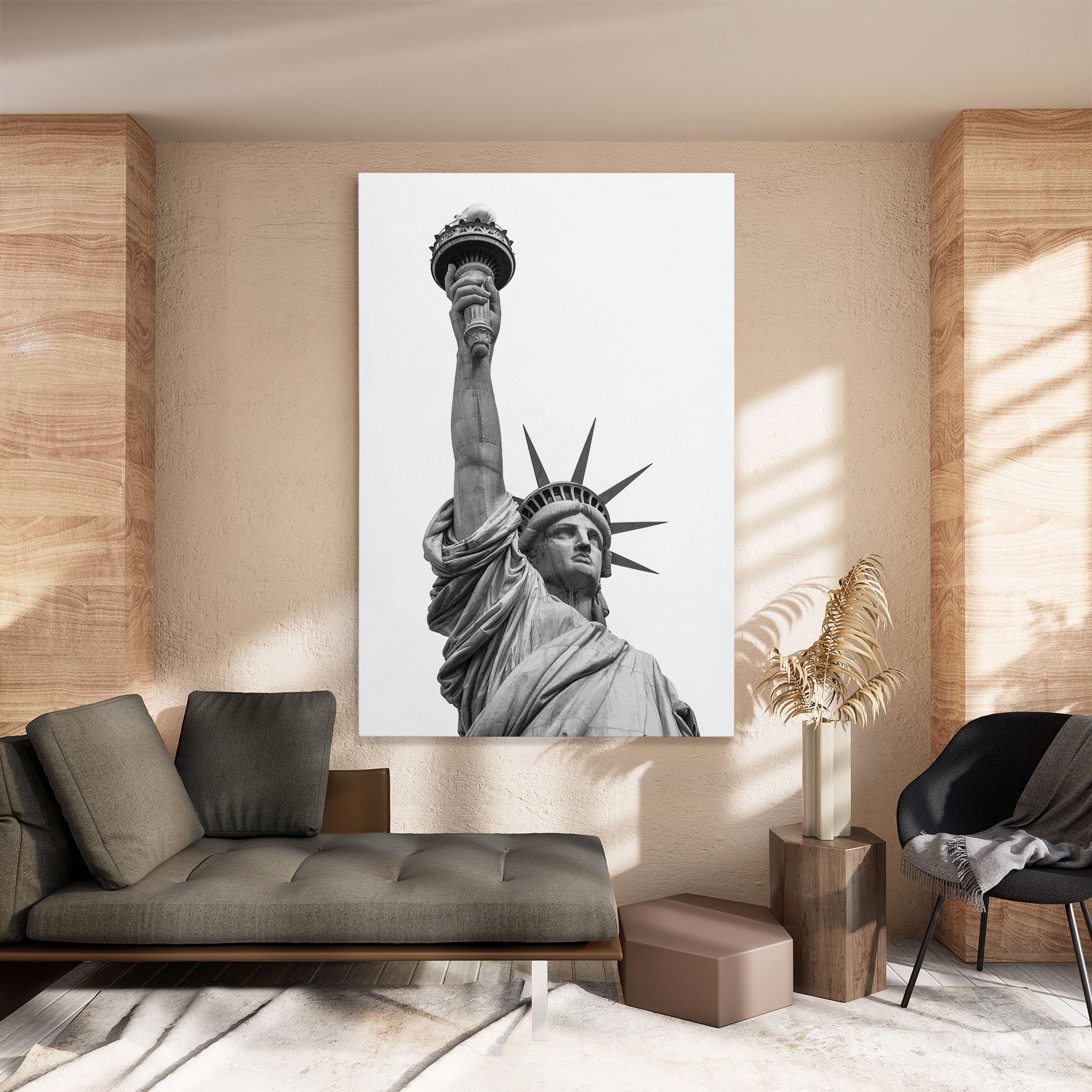 Картина на платно Liberty Statue mockup 8