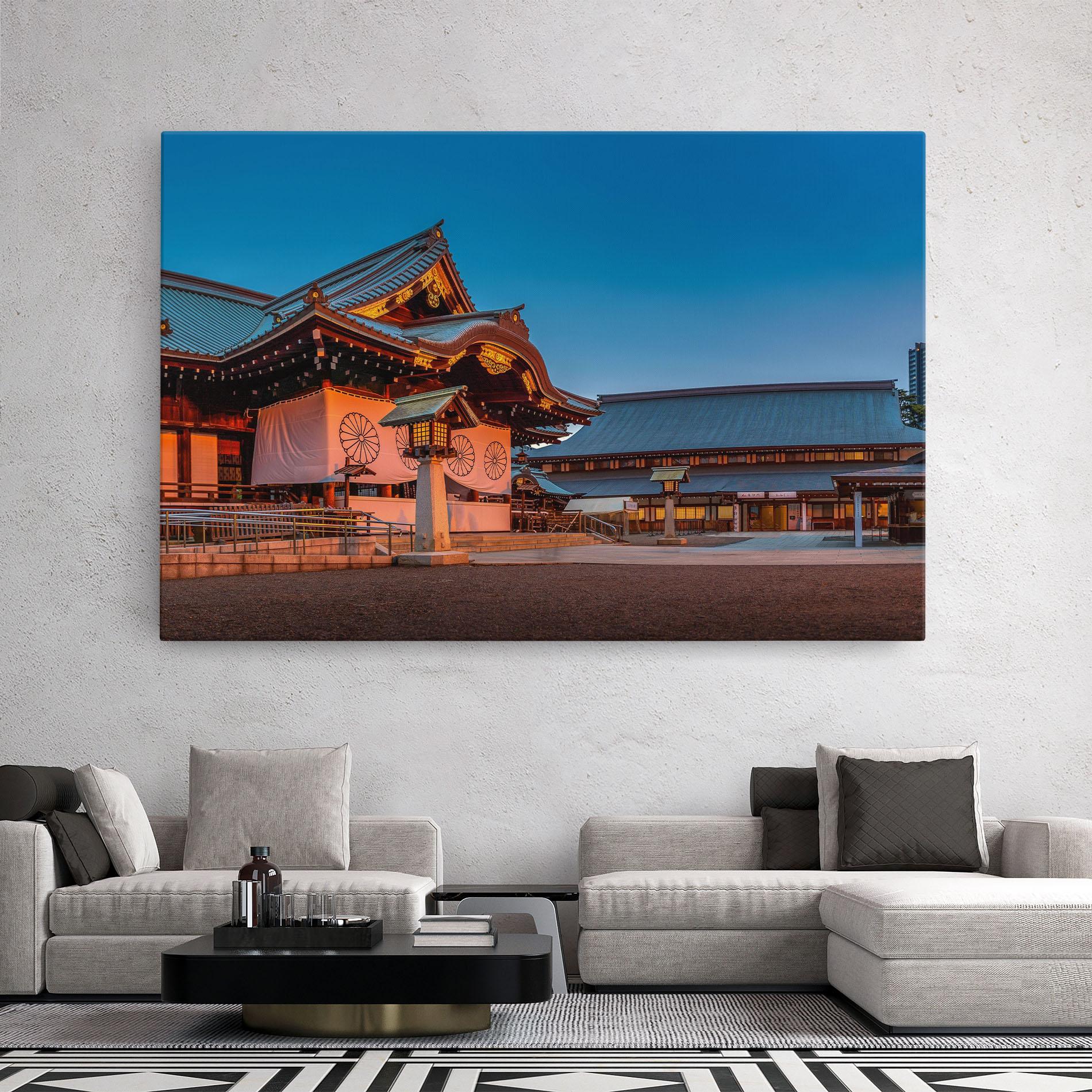 Картина на платно Yasukuni Jinja mockup 2