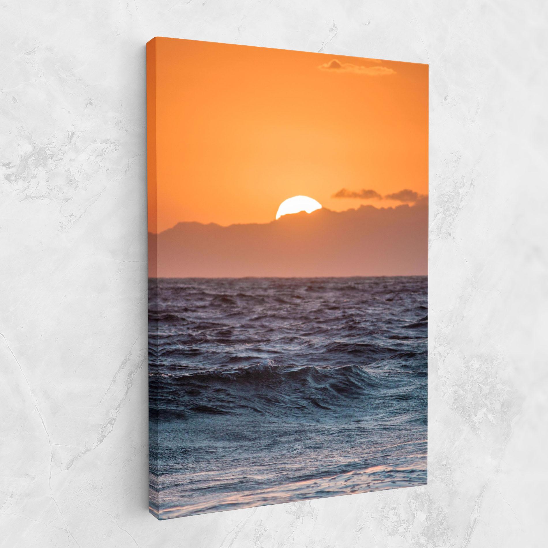 Картина на платно Morning Waves mockup 1