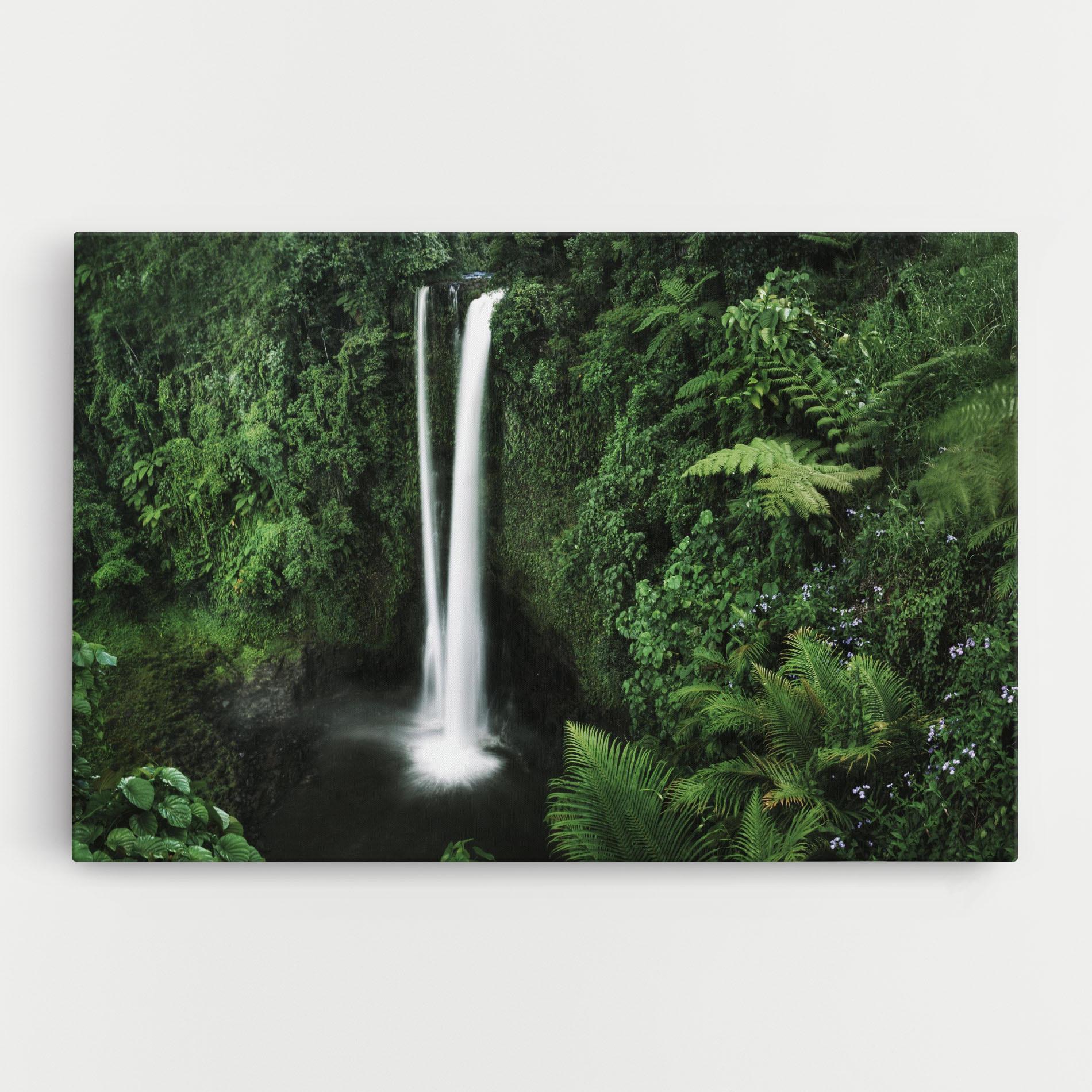 Картина на платно Green Nature Waterfall mockup 0
