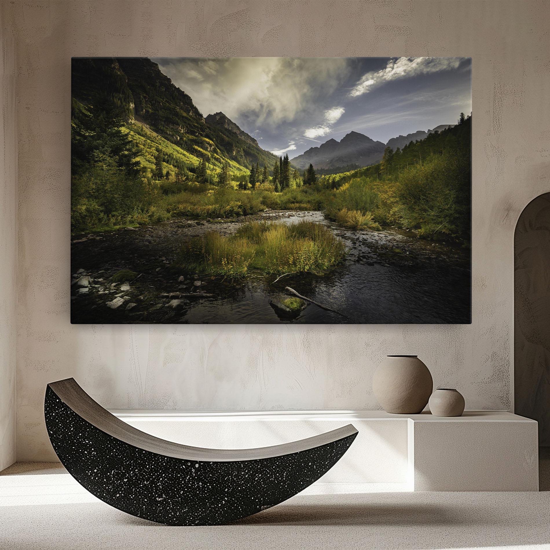 Картина на платно Cloudy Lake mockup 8