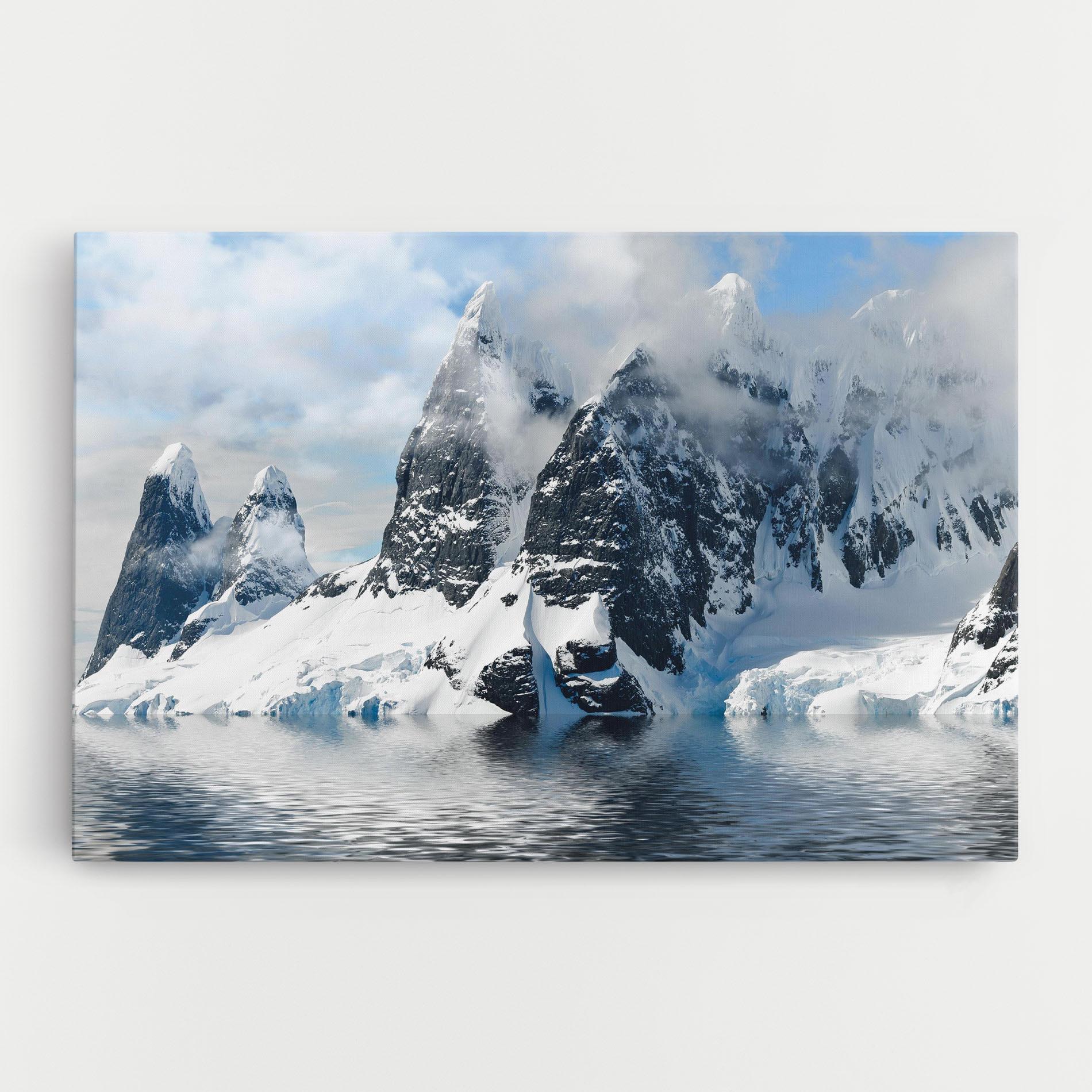 Картина на платно Glacial Mountains mockup 0