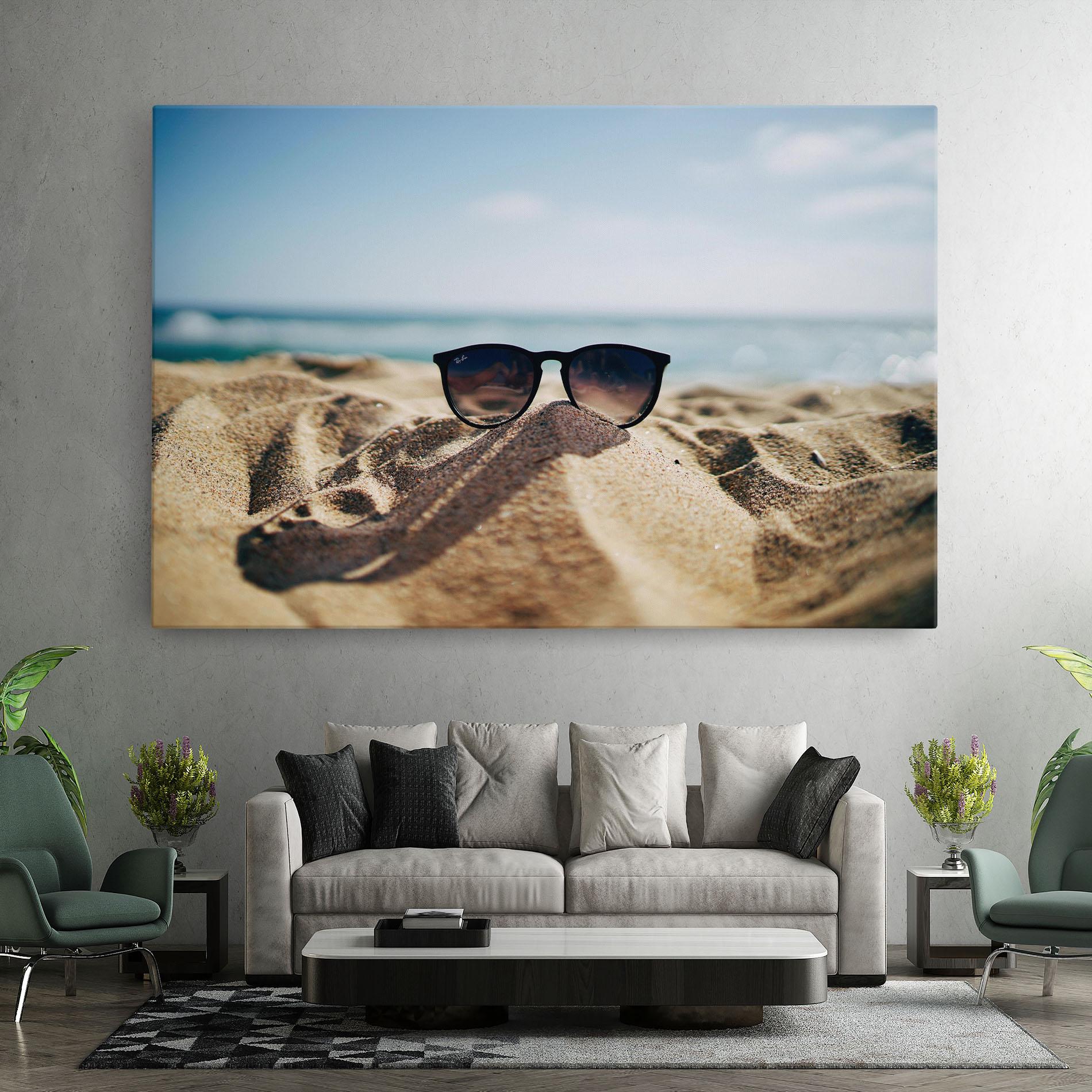 Картина на платно Sand Glasses mockup 7