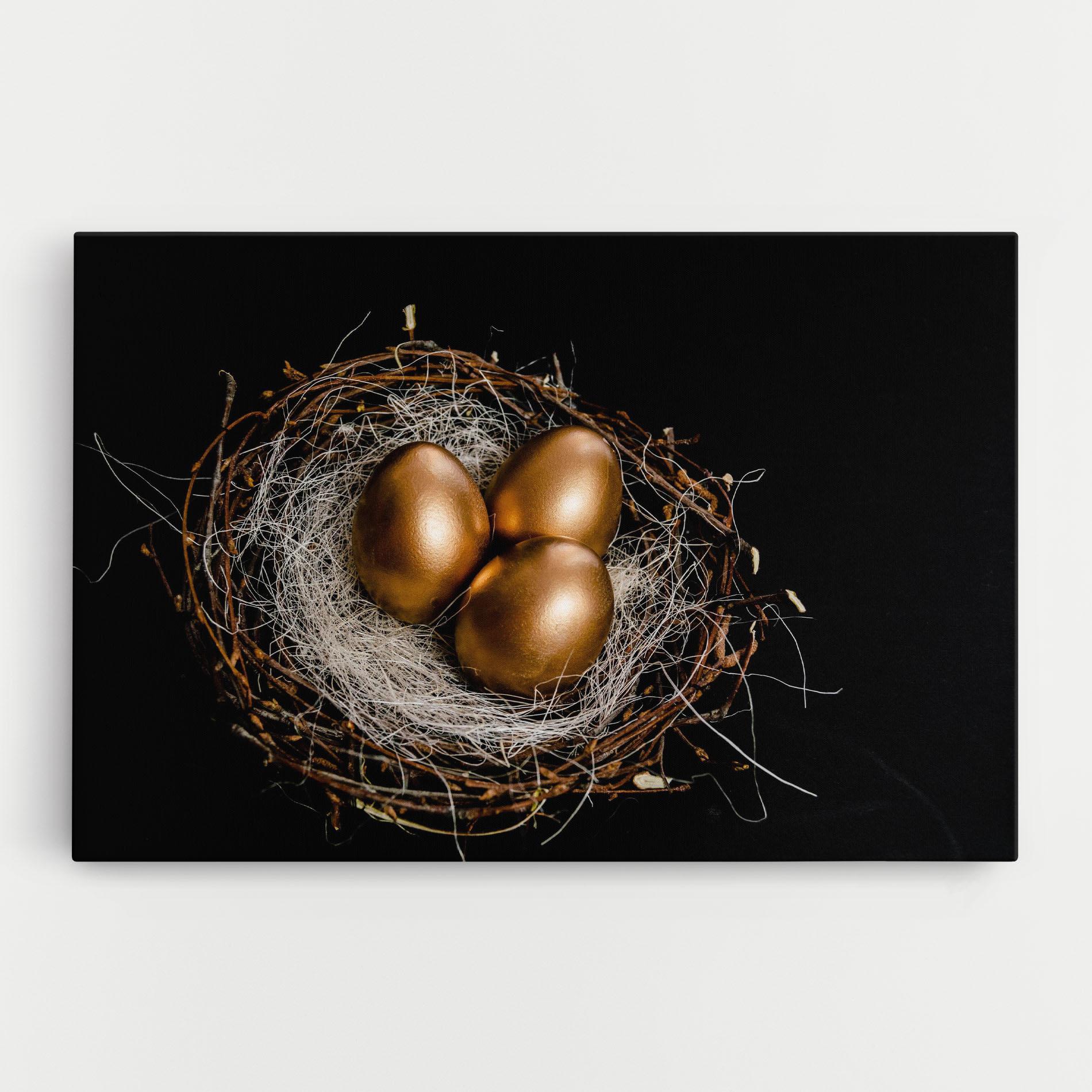 Картина на платно Pretty Golden Easter Eggs mockup 0