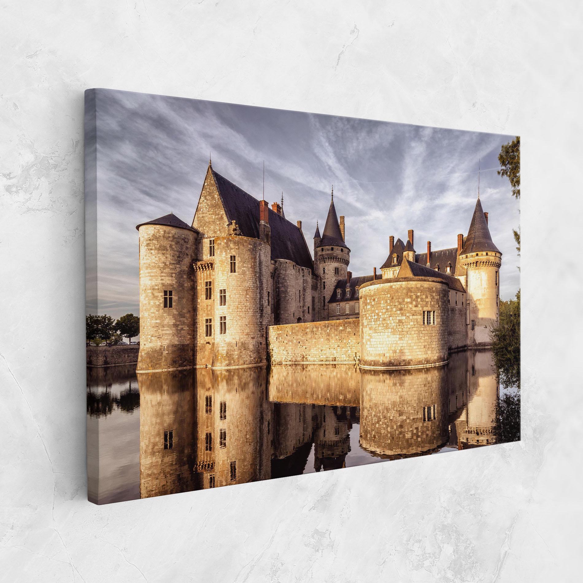 Картина на платно Chateau Castle mockup 1