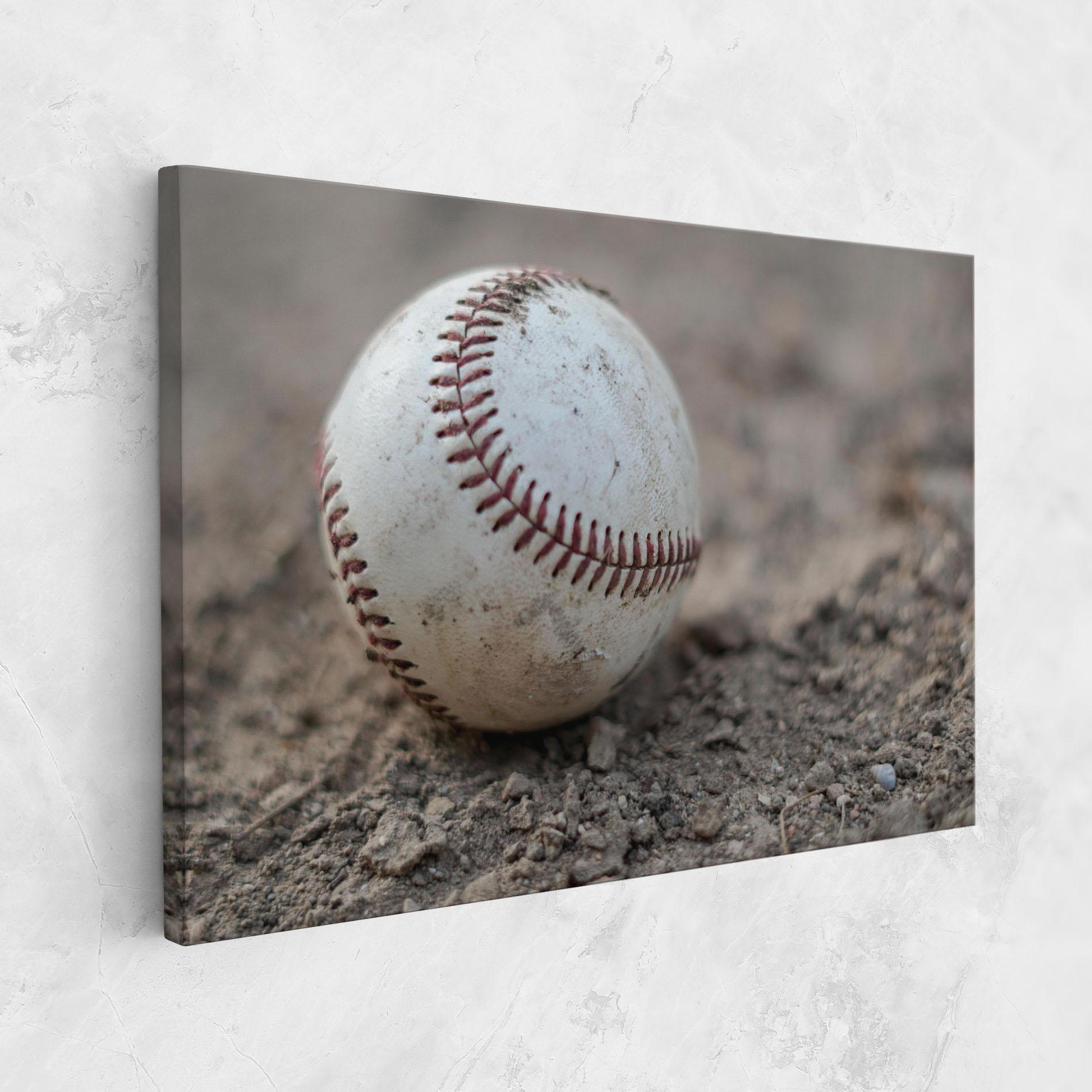 Картина на платно Dusty Baseball Ball mockup 1