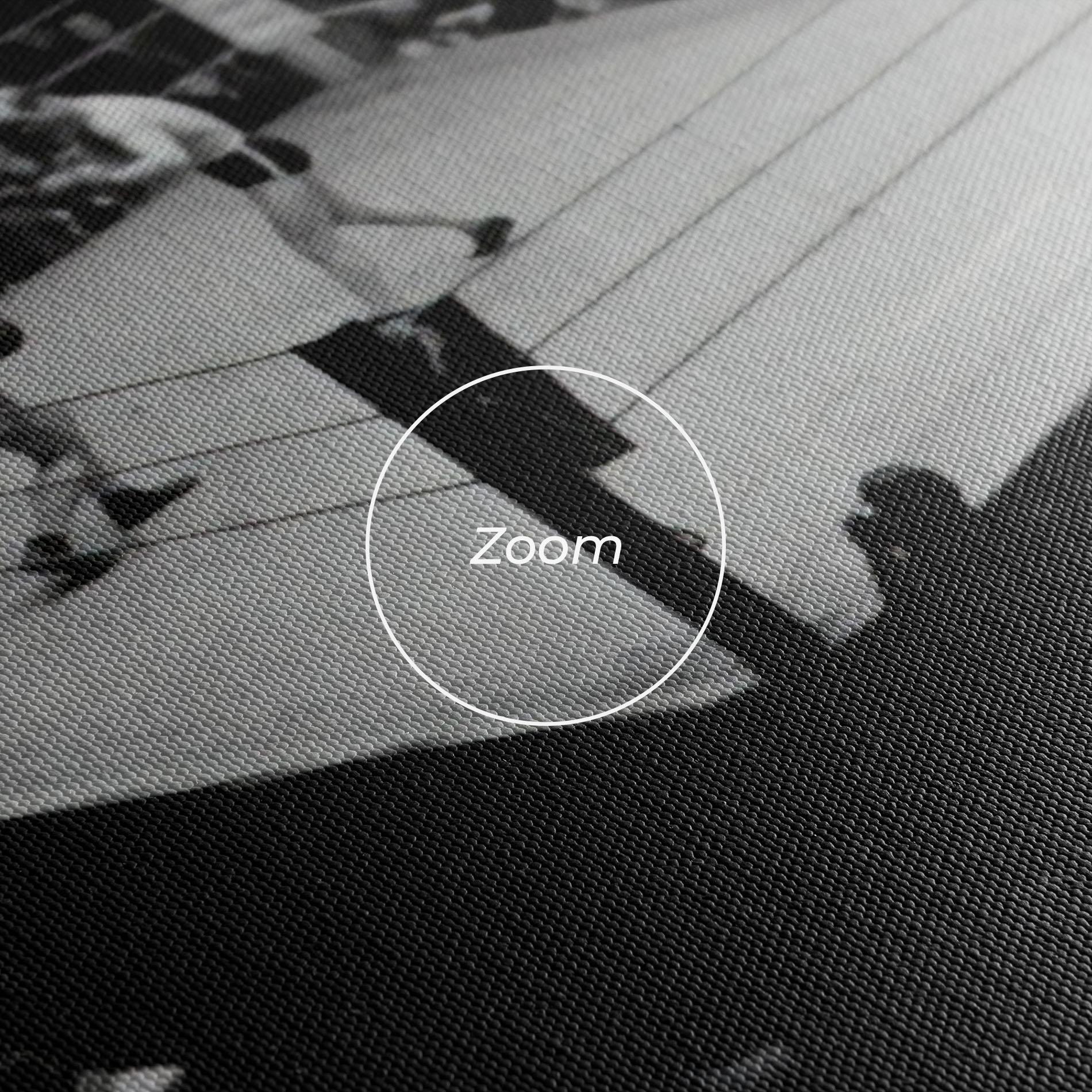 Картина на платно Grey Ring mockup 3