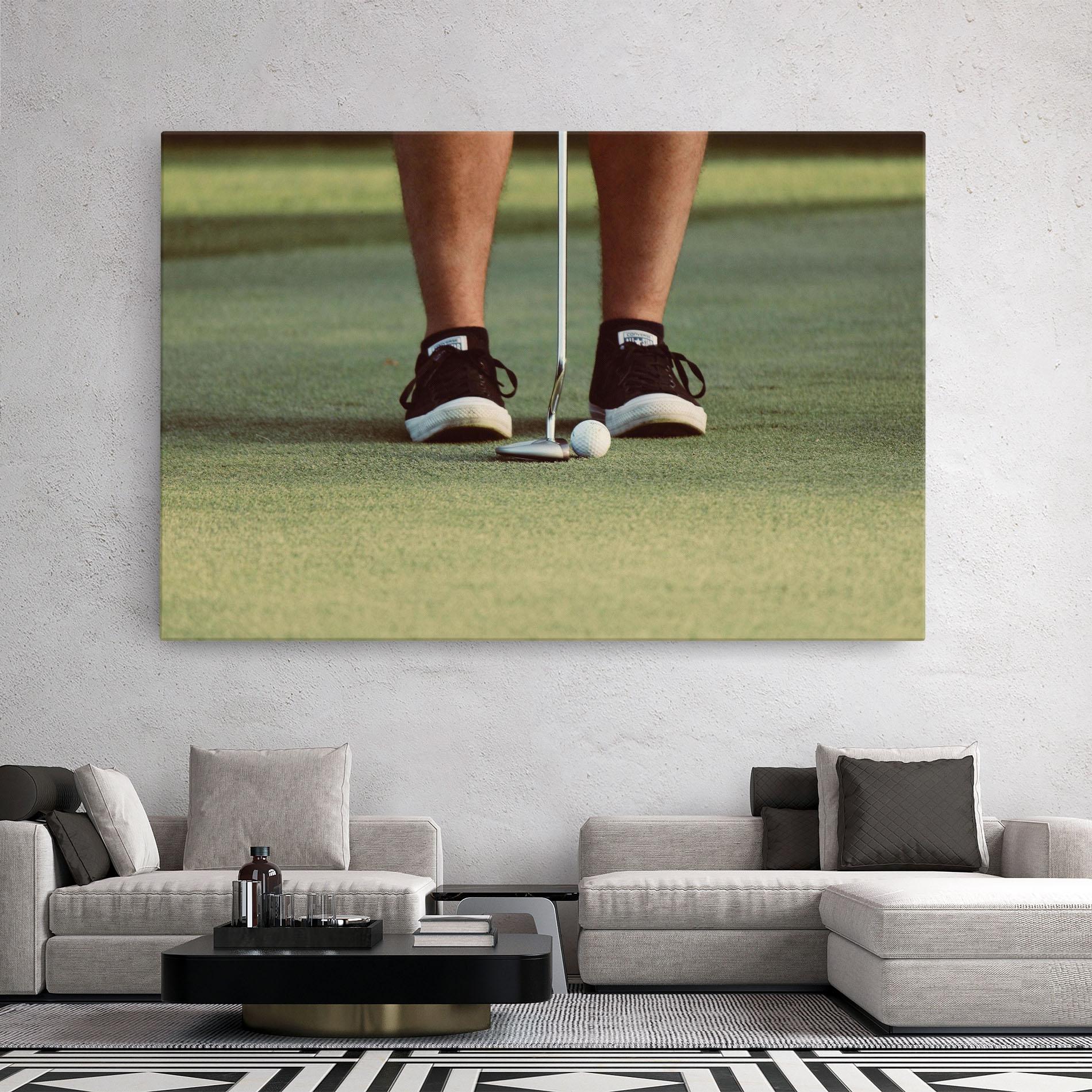 Картина на платно Converse Golf Ball mockup 2