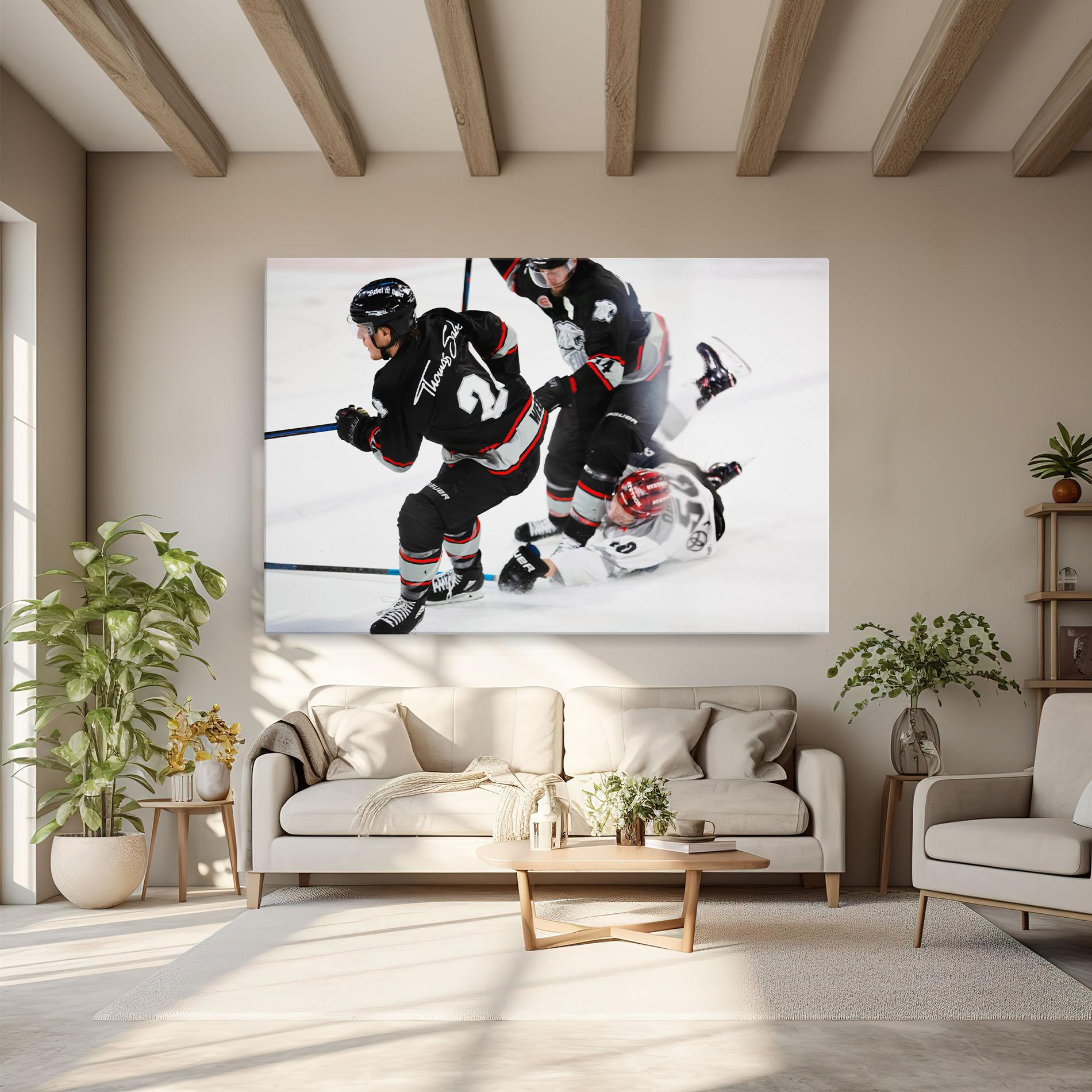 Картина на платно Breakaway Boss mockup 6