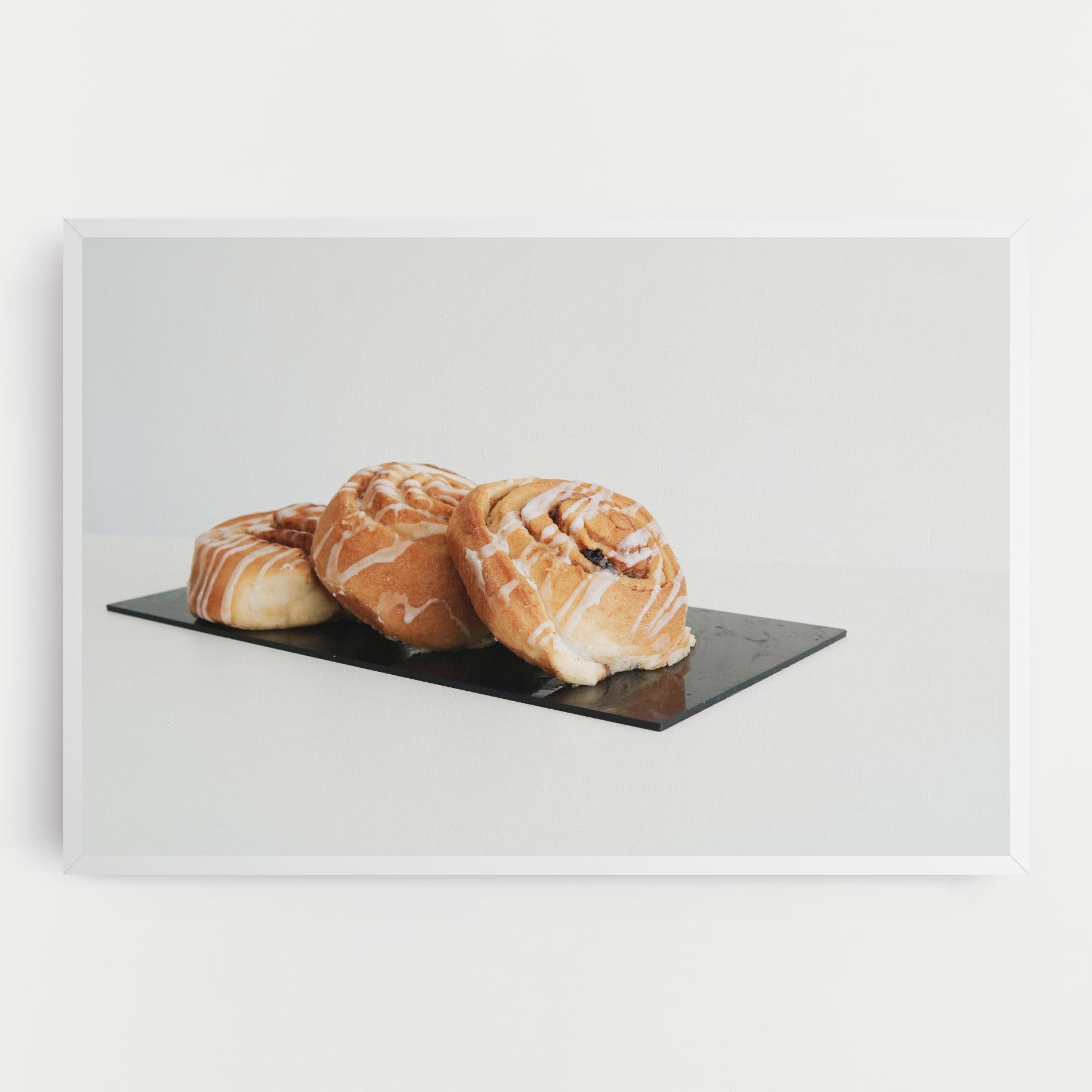 Картина на платно Cinnamon Rolls mockup 0