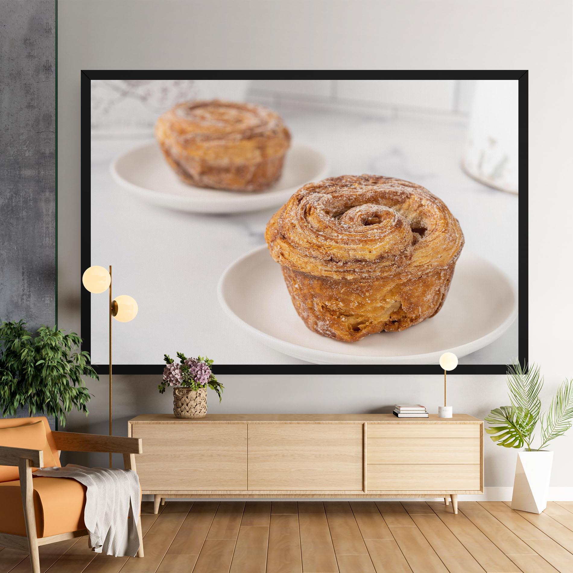 Картина на платно Cinnamon Roll mockup 9