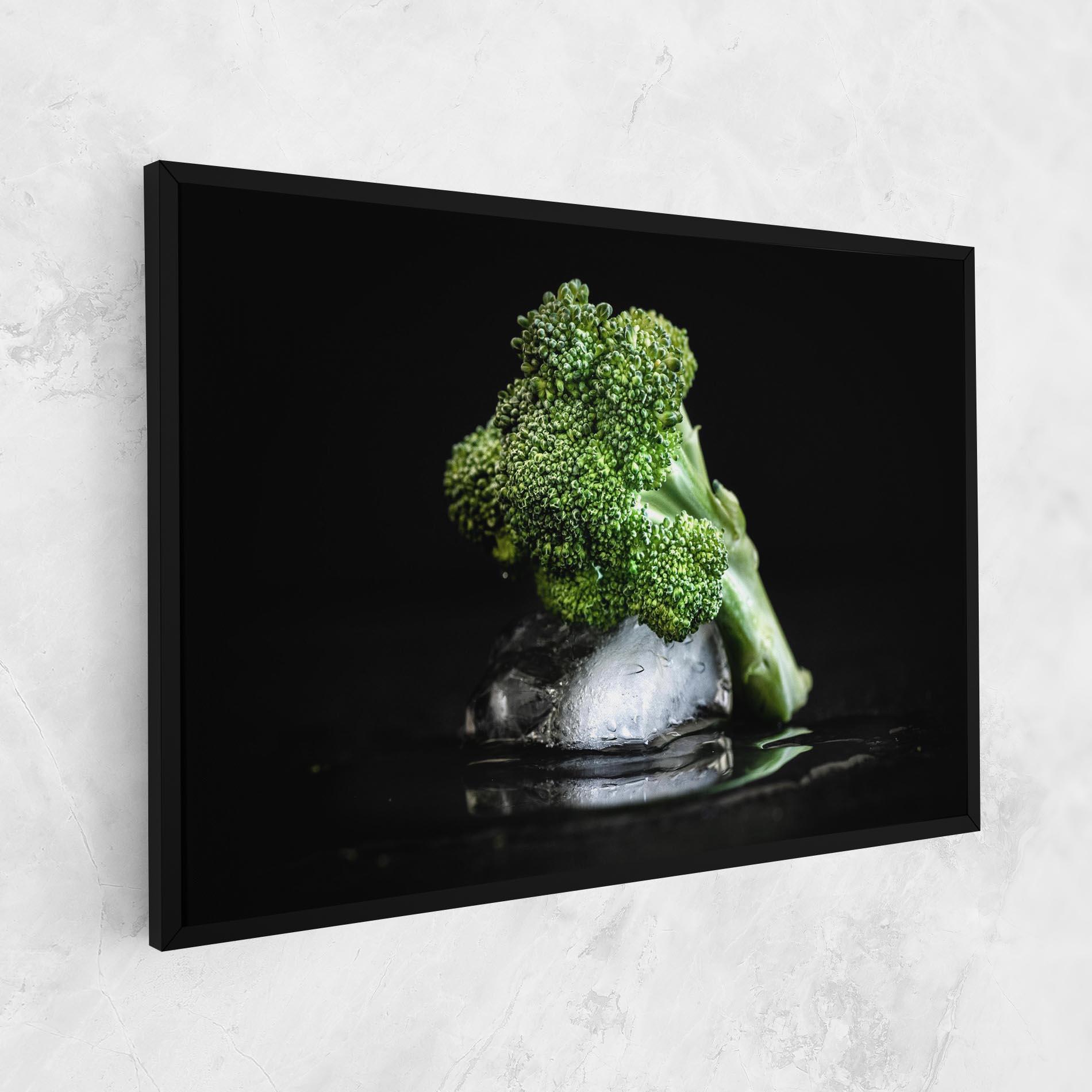 Картина на платно Broccoli Water mockup 1
