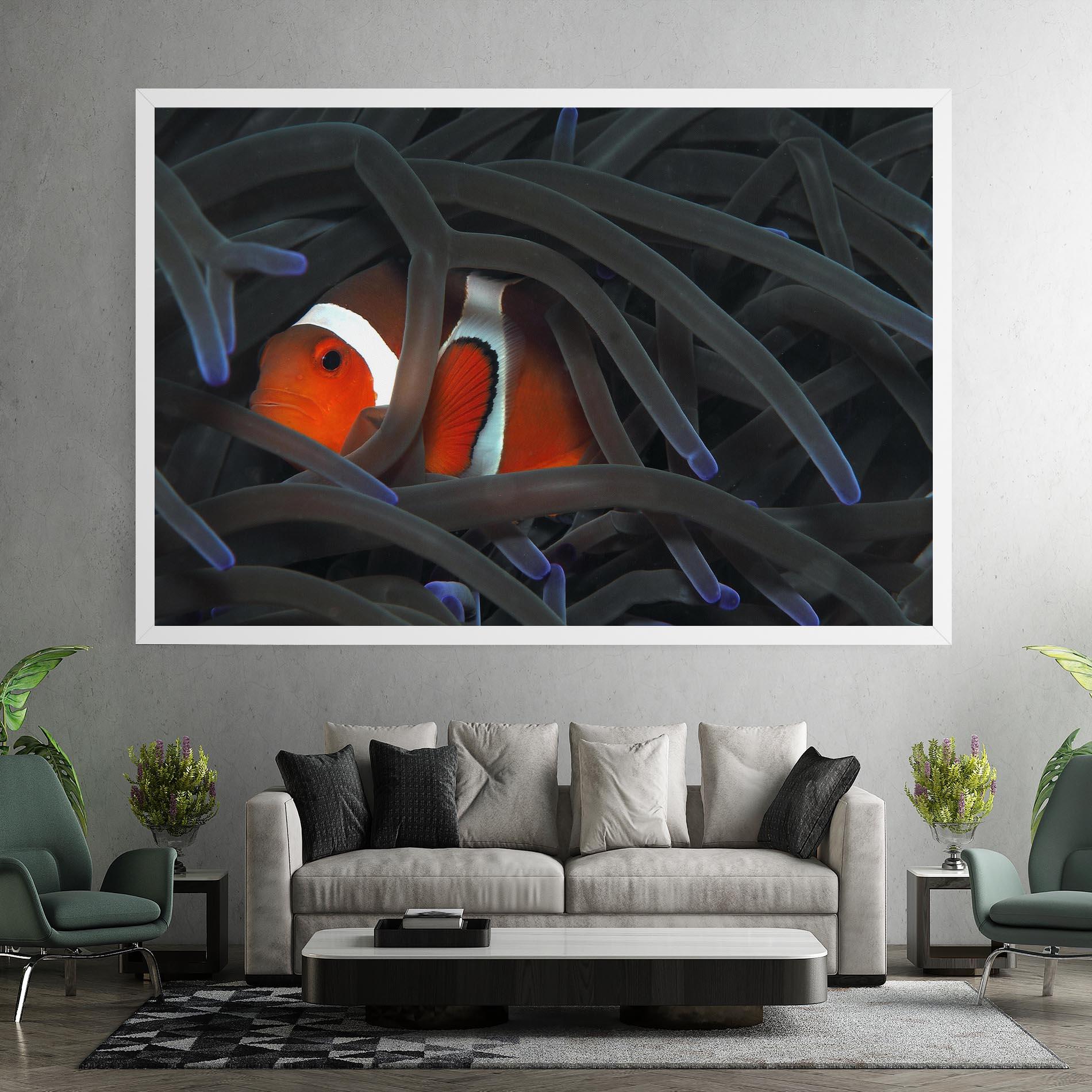 Картина на платно Nemo Hiding mockup 7