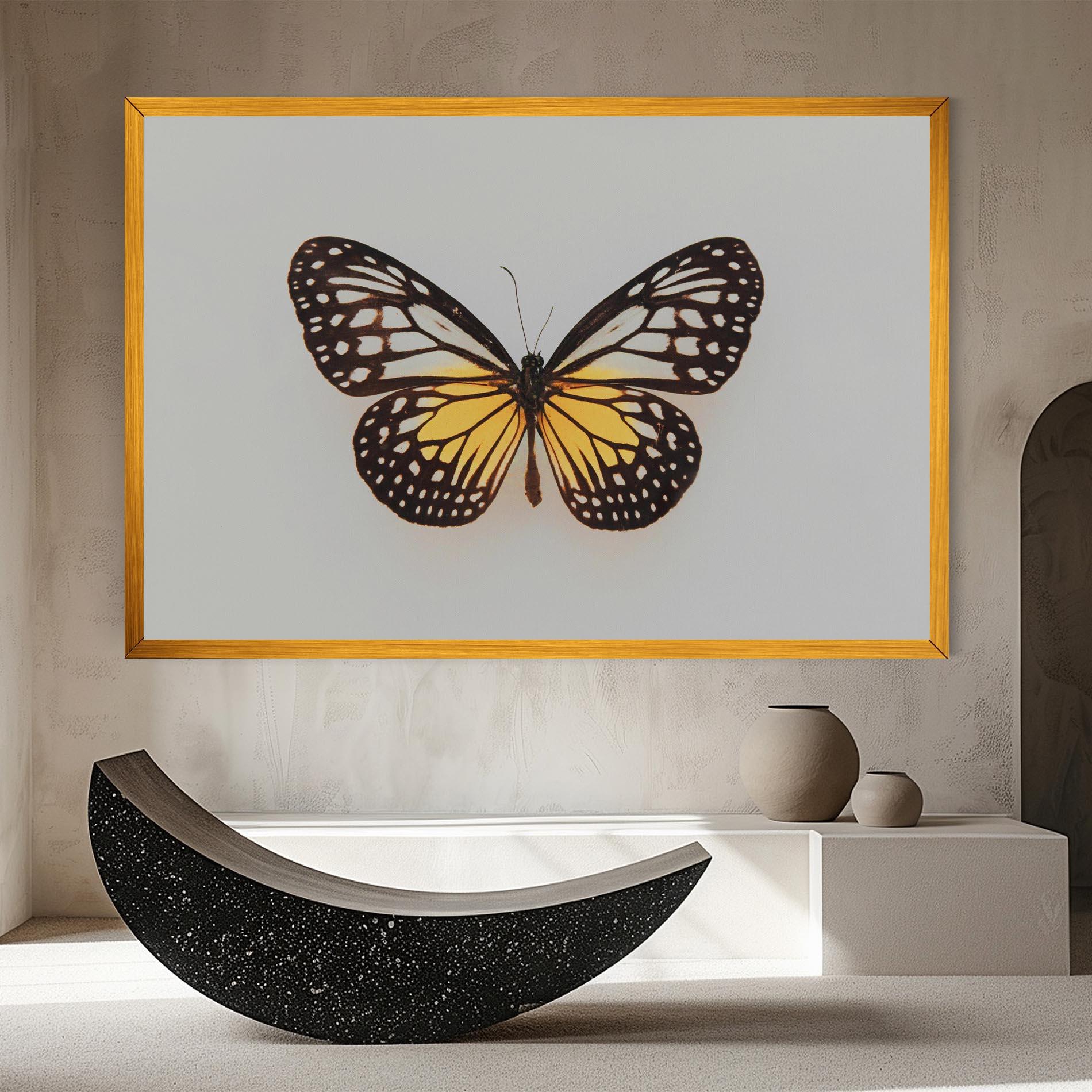 Картина на платно Butterfly On Grey mockup 8