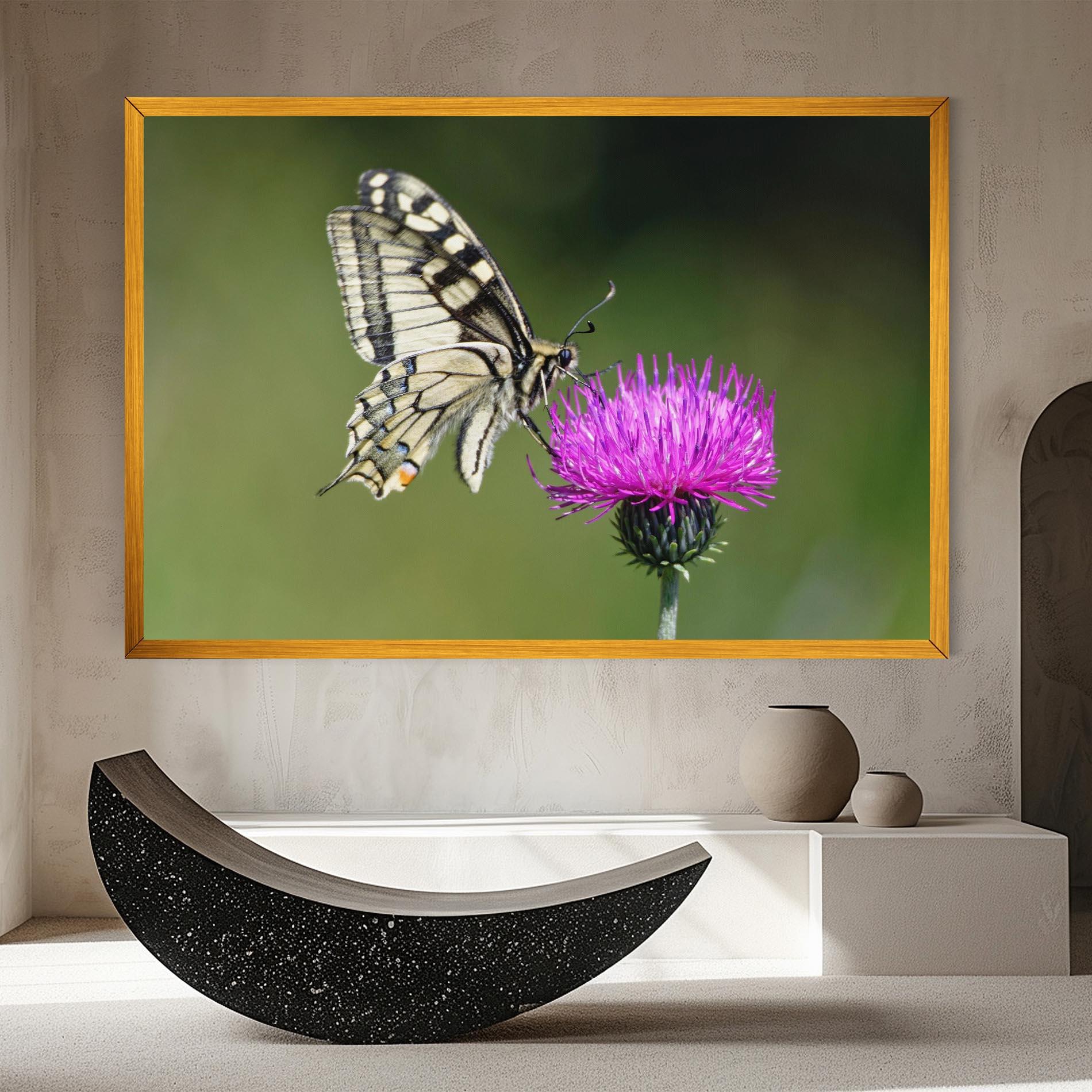 Картина на платно White Butterfly Pollen mockup 8