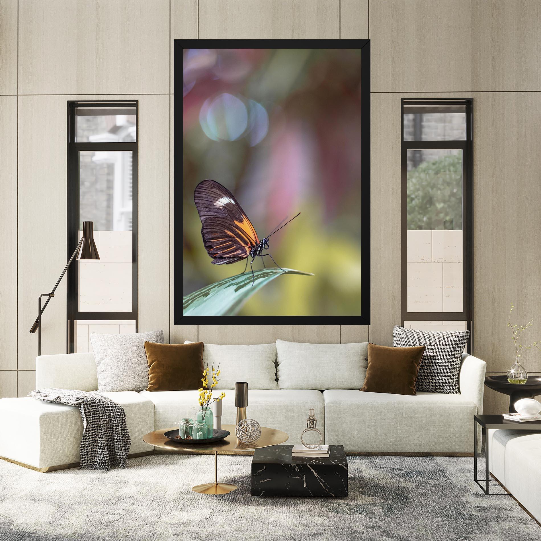 Картина на платно Dark Purple Butterfly mockup 2