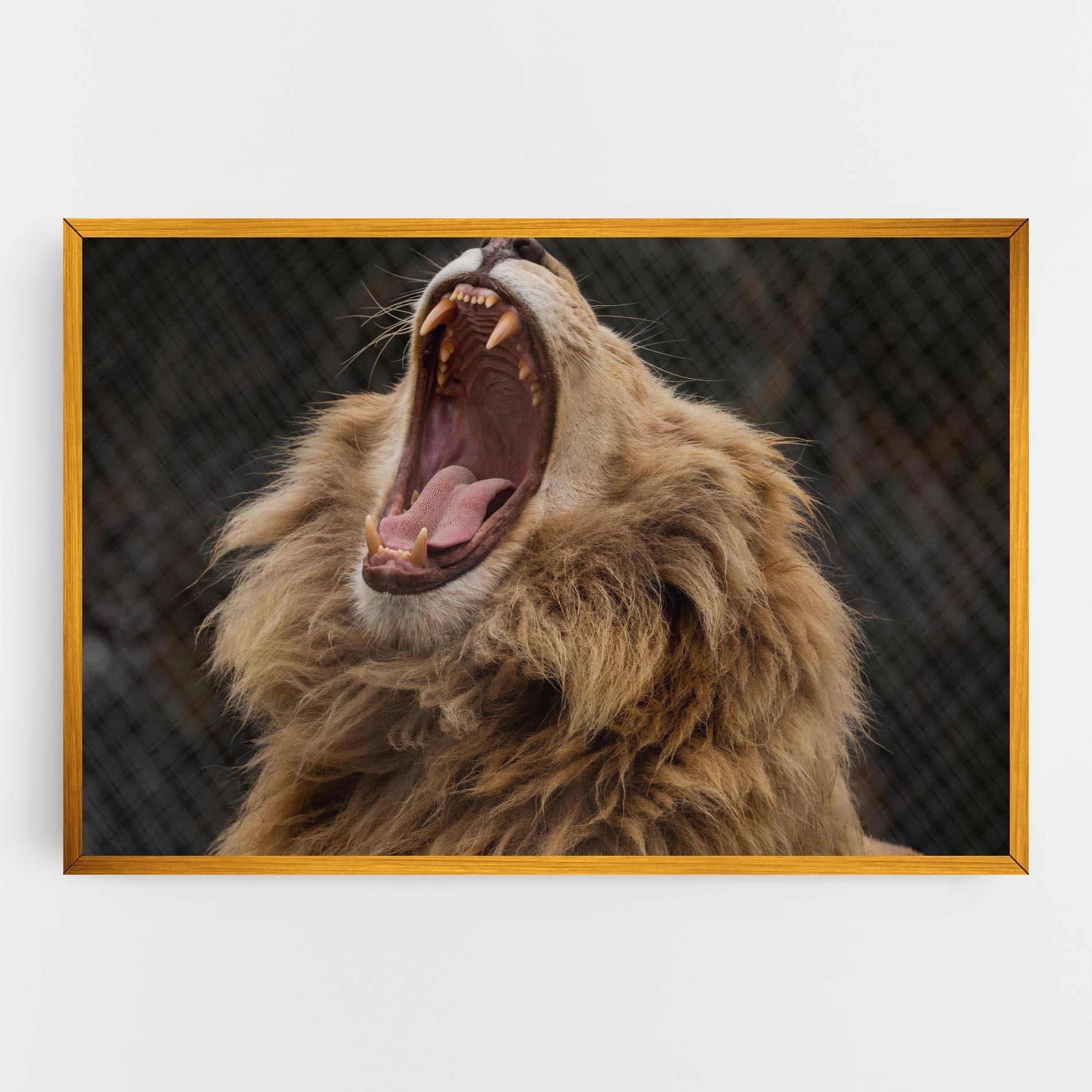 Картина на платно Angry Lion mockup 0